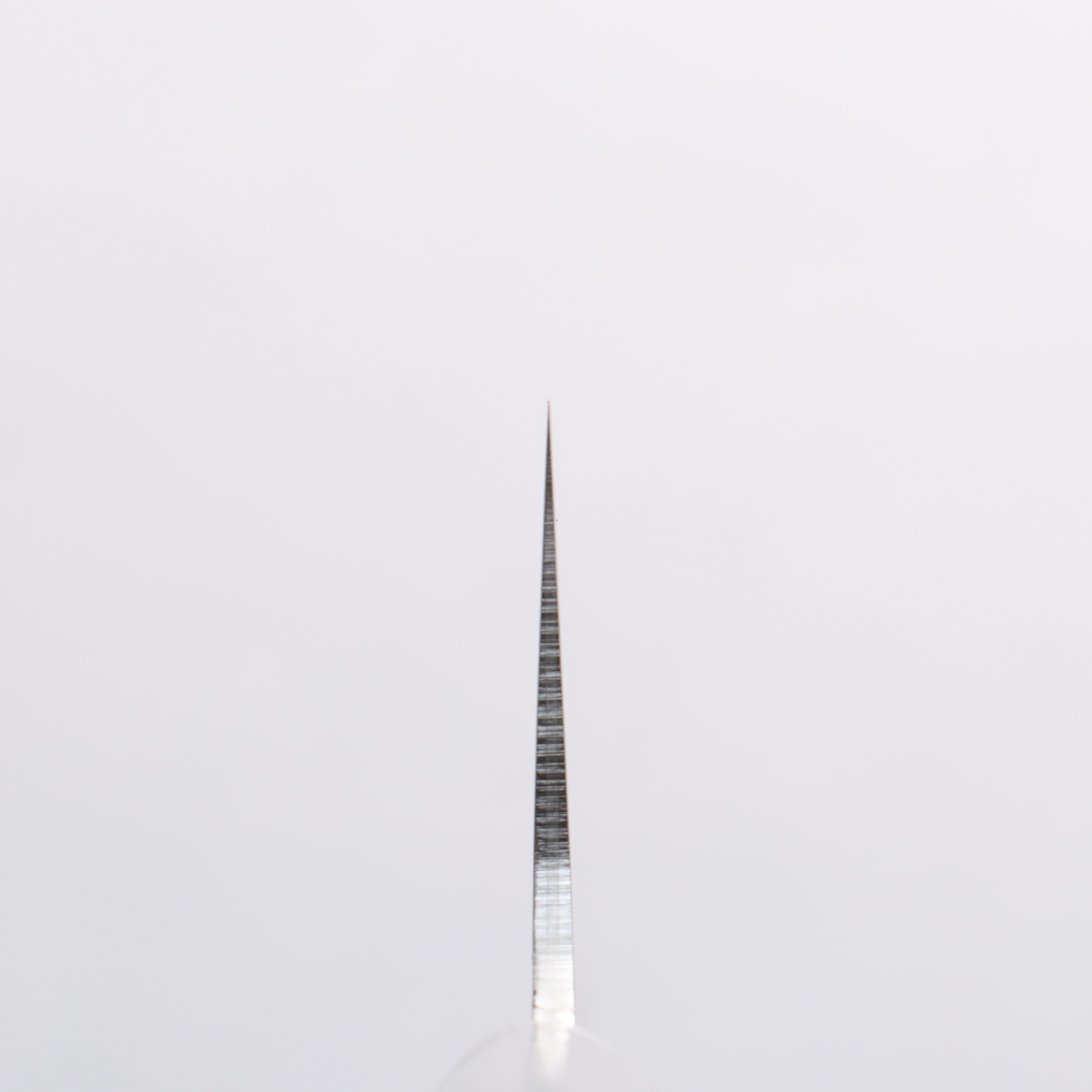 Seisuke VG10 Hammered Gyuto 200mm Charcoal Gray Pakka wood Handle - Seisuke Knife