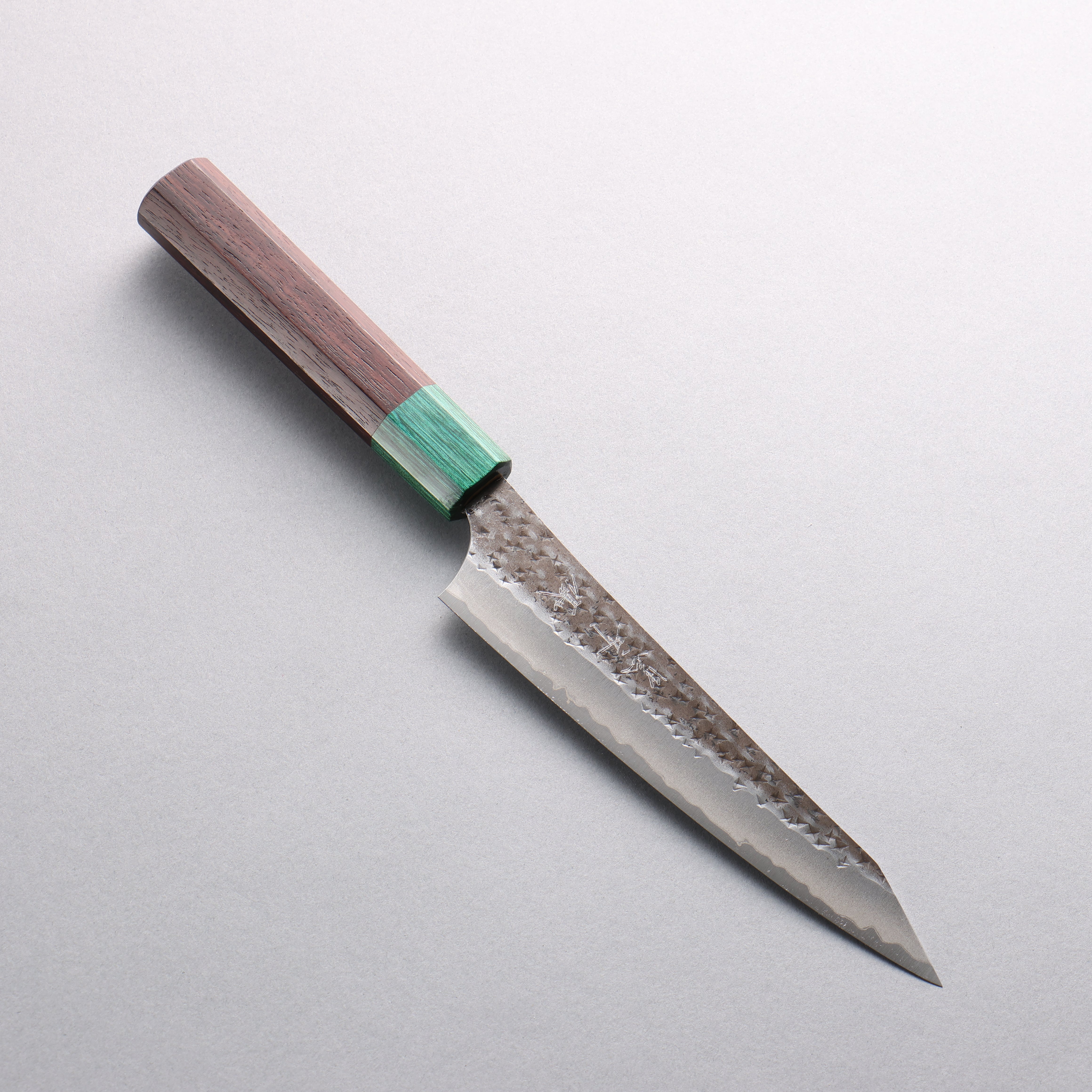 Yu Kurosaki Senko Ei Blue Super Hammered Black Finished Petty-Utility 150mm Rosewood (ferrule: Green Pakka wood) Handle - Seisuke Knife