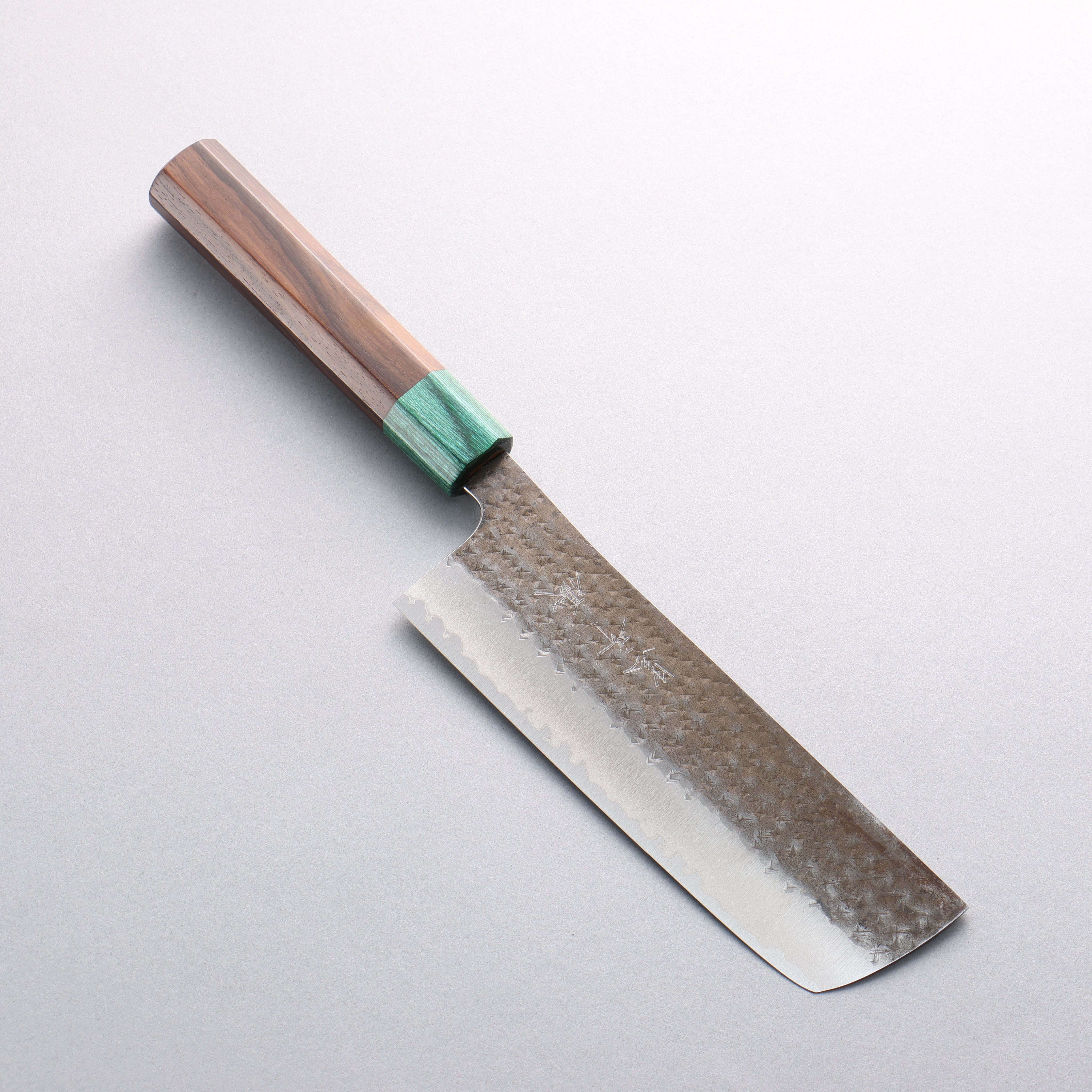 Yu Kurosaki Senko Ei Blue Super Hammered Black Finished Nakiri 165mm Rosewood (ferrule: Green Pakka wood) Handle - Seisuke Knife