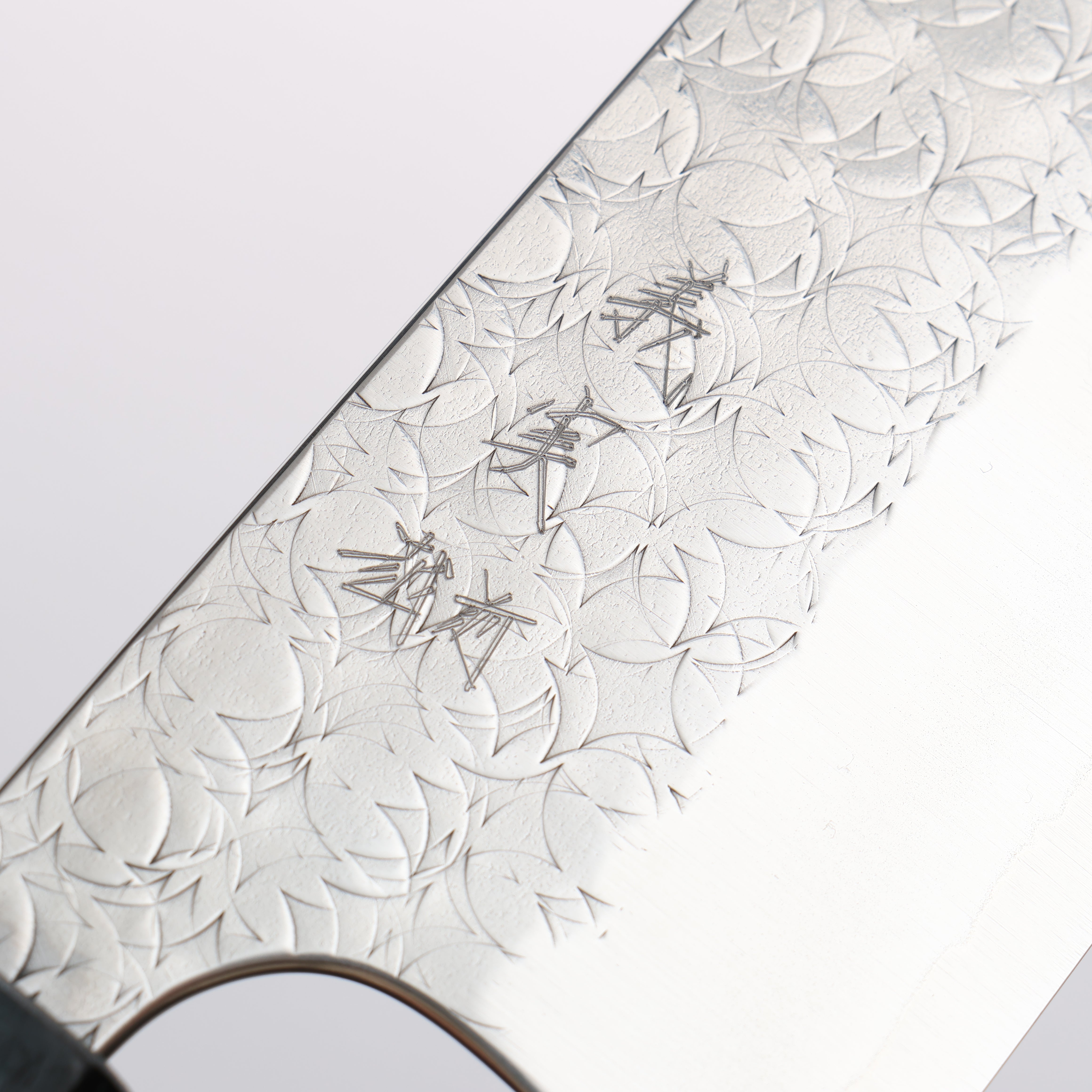Yoshimi Kato Minamo SG2 Hammered Santoku 170mm Oak (Indigo Dyed) Handle - Seisuke Knife