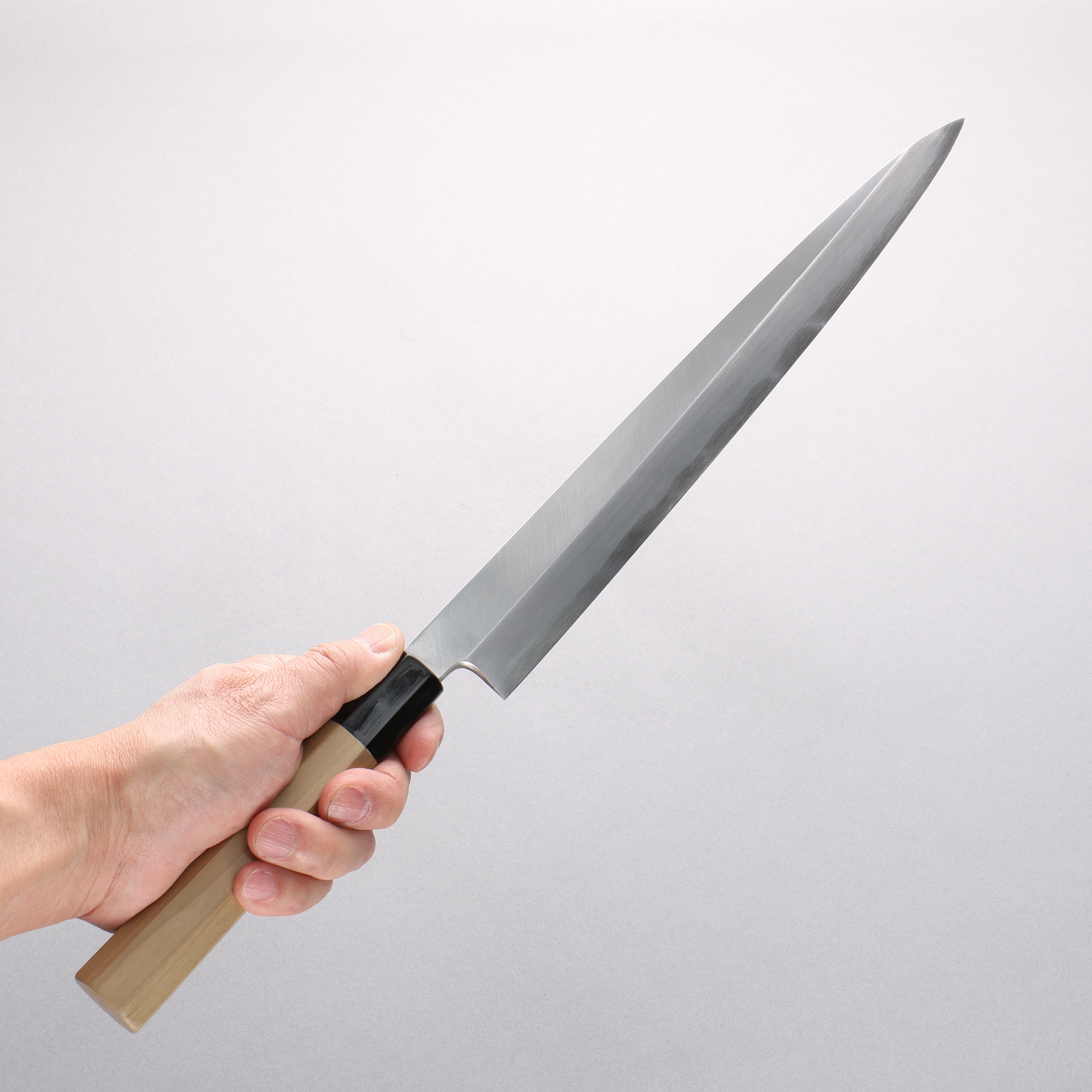 Minamoto Akitada White Steel No.2 Yanagiba 300mm Magnolia & Water Buffalo Horn Handle - Seisuke Knife