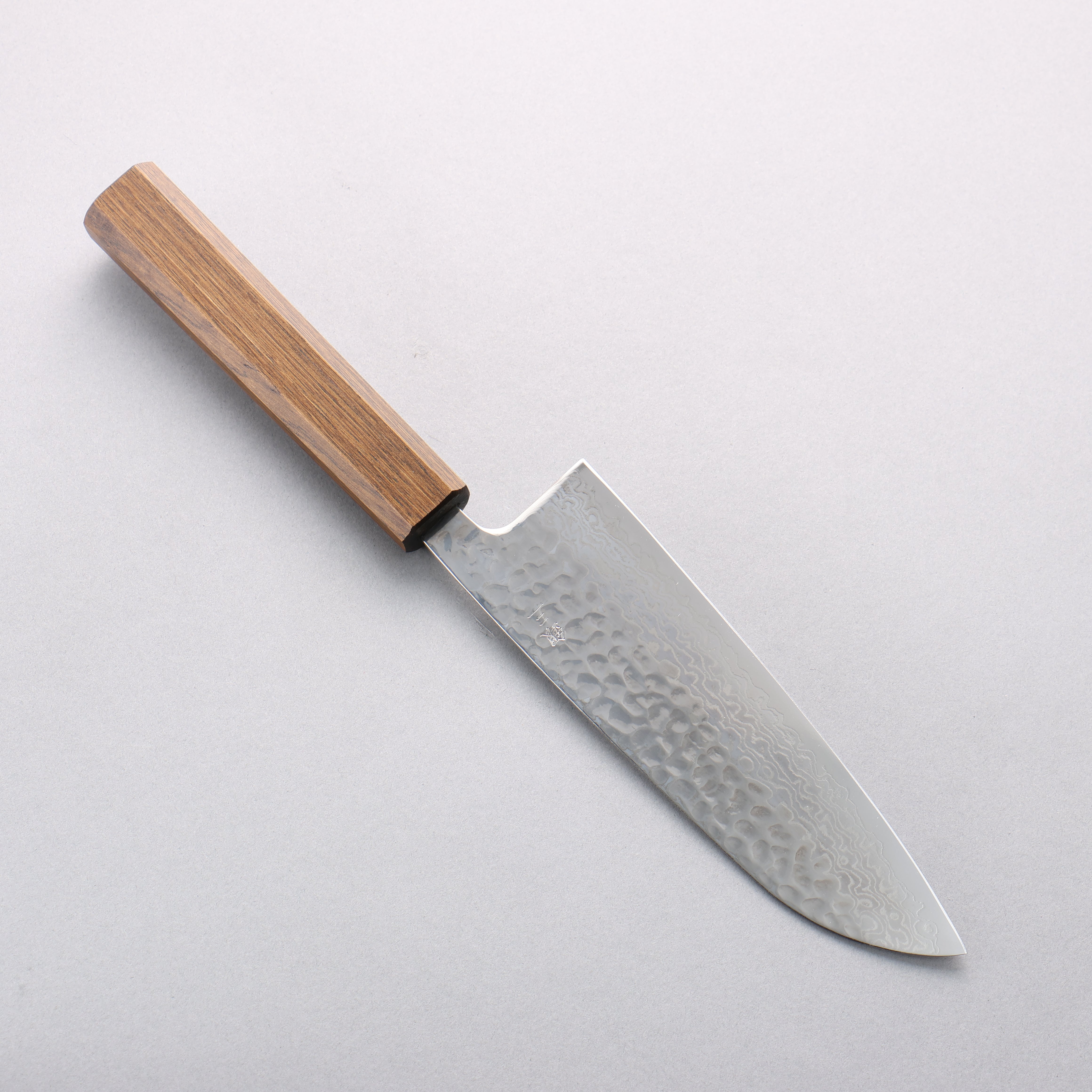 Oul Silver Steel No.3 Hammered Damascus Migaki Santoku 165mm Oak Handle - Seisuke Knife