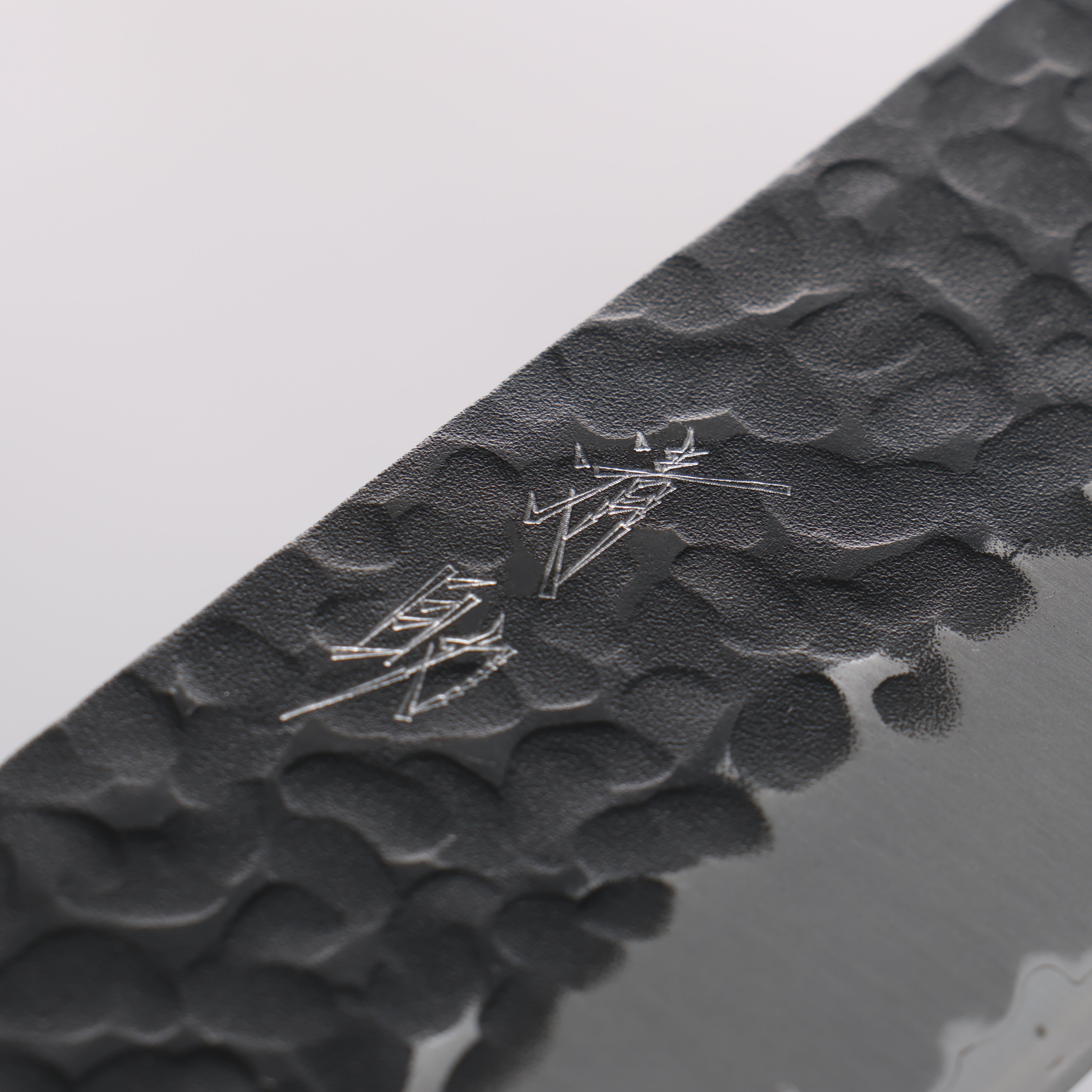 Seisuke Kurobeni Blue Super Hammered Kurouchi Gyuto 240mm Red Pakka wood Handle - Seisuke Knife