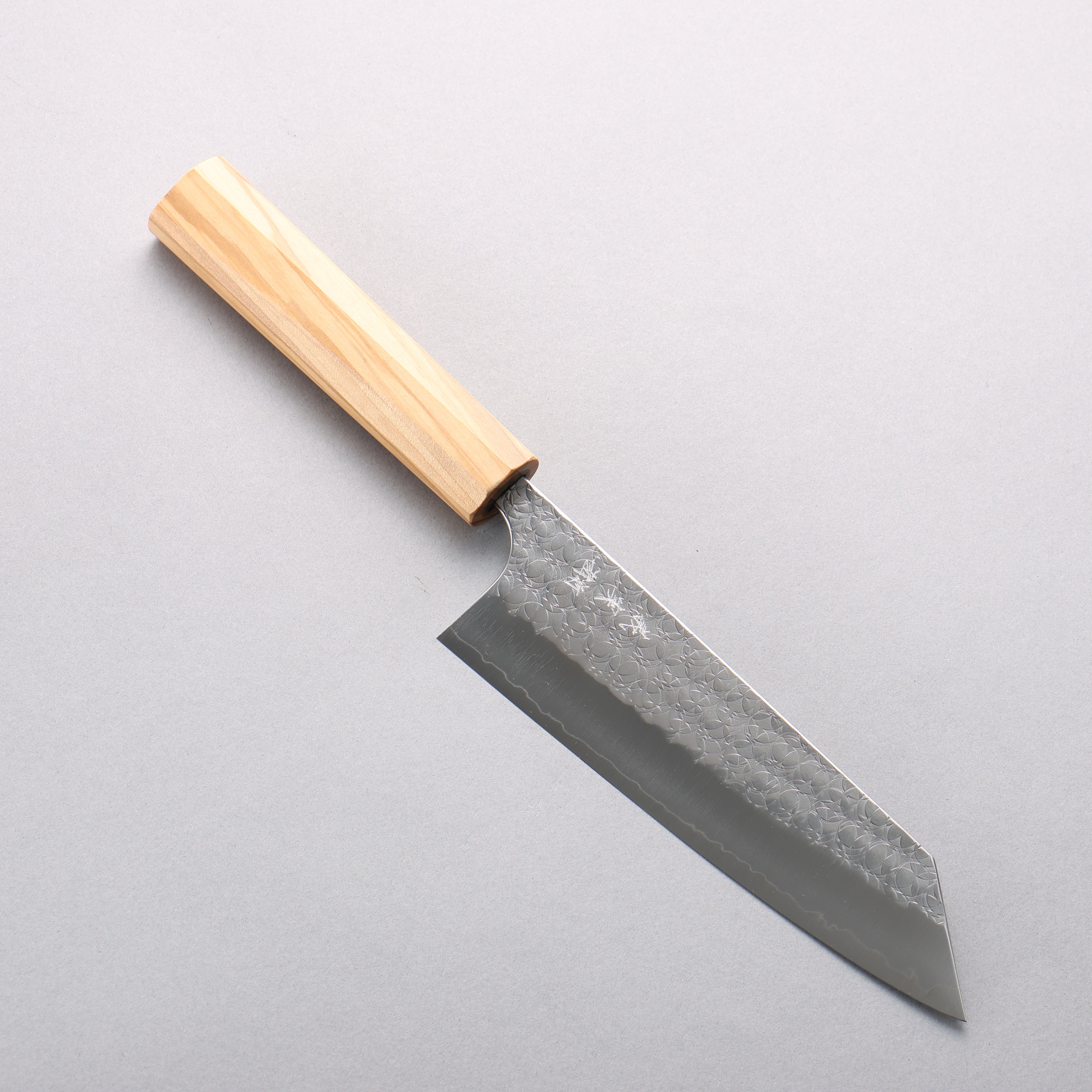 Yoshimi Kato Minamo SG2 Hammered Bunka 170mm Olive tree (V Shaped) Handle - Seisuke Knife