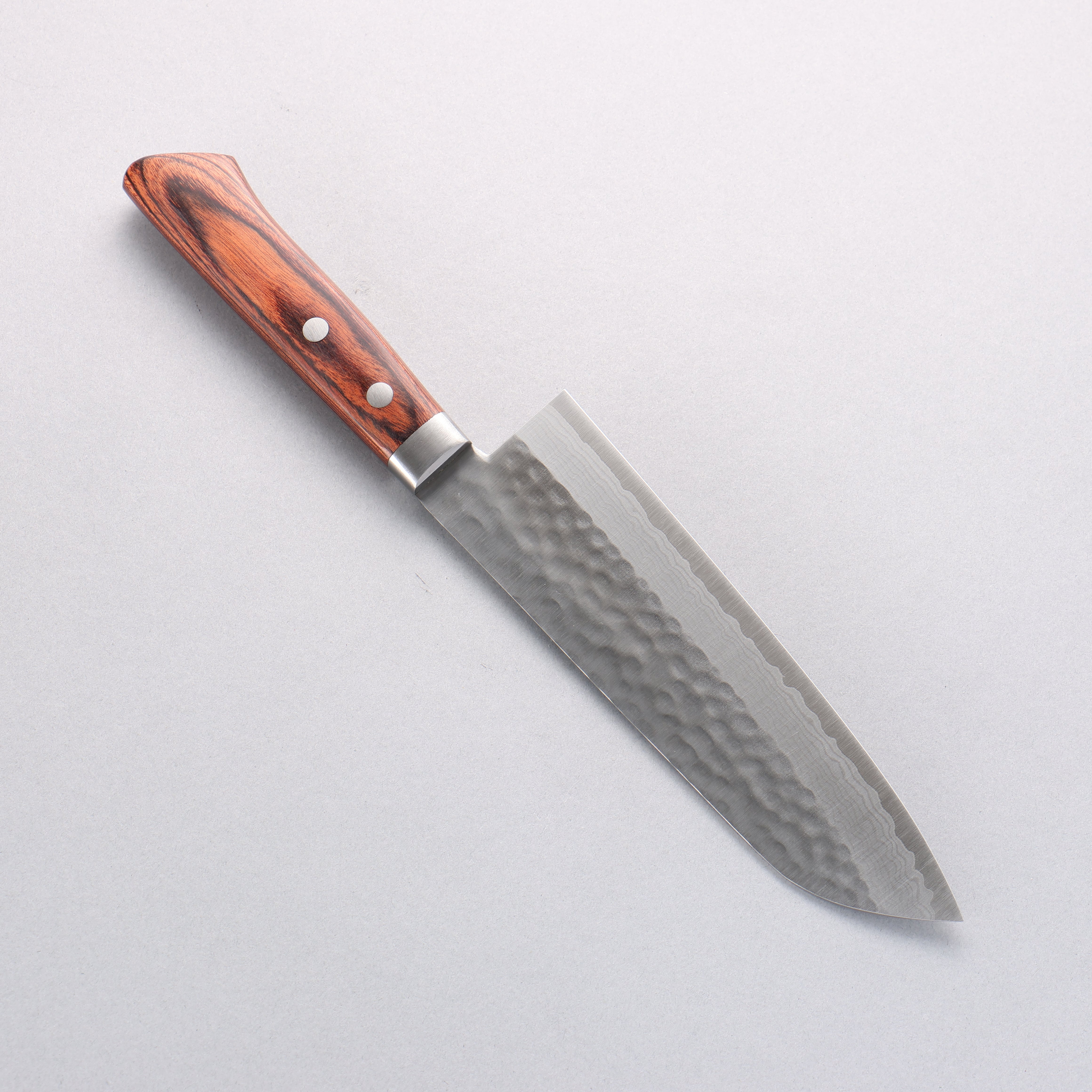Kunihira Kokuryu VG10 Hammered Damascus Santoku 170mm Mahogany Handle - Seisuke Knife