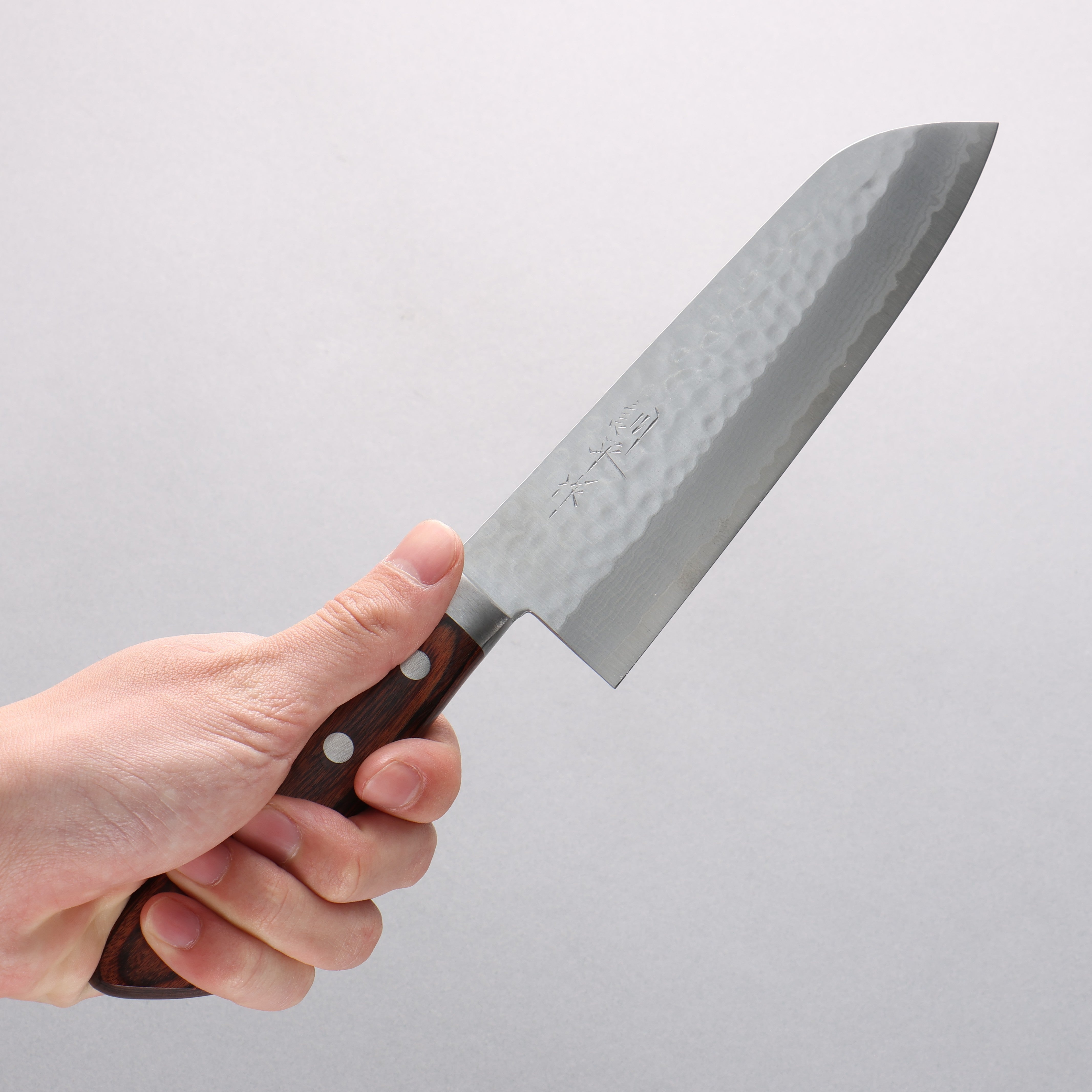 Kunihira Kokuryu VG10 Hammered Damascus Santoku 170mm Mahogany Handle - Seisuke Knife