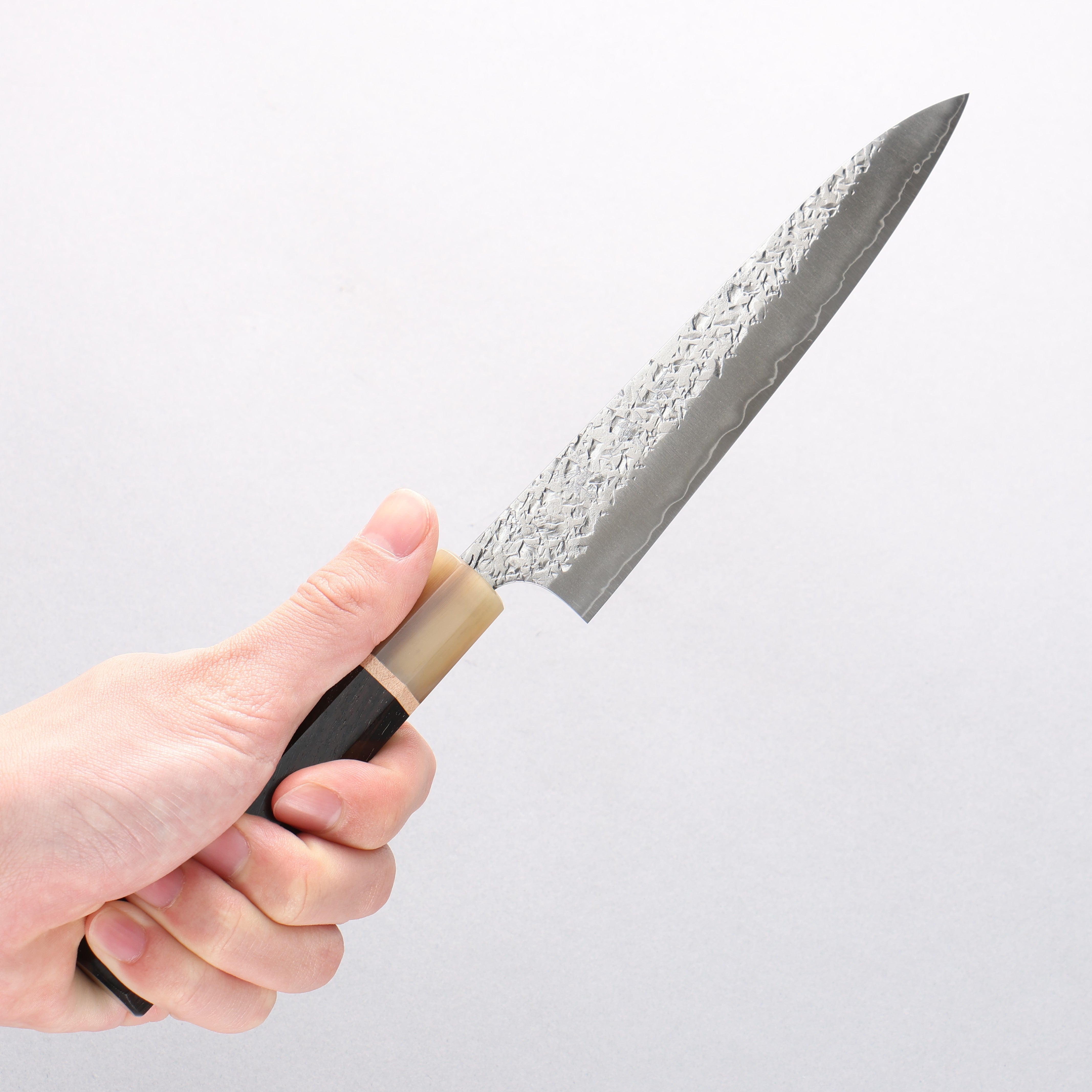 Yu Kurosaki Shizuku SG2 Hammered Petty-Utility 150mm Ebony Wood & Marbled Horn Handle - Seisuke Knife