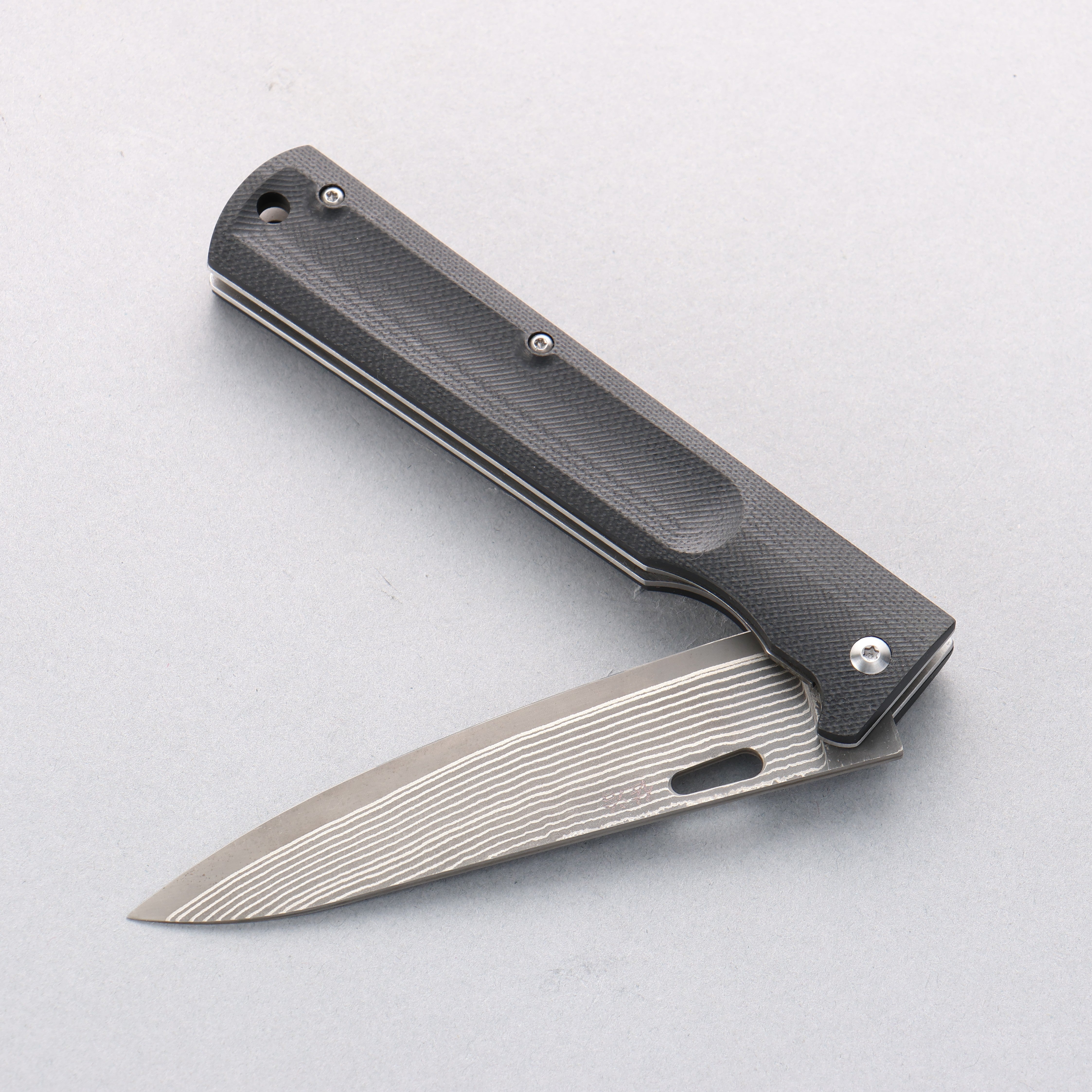 Takeshi Saji SG2 Black Damascus Folding Petty 105mm Carbon Fiber Handle - Seisuke Knife