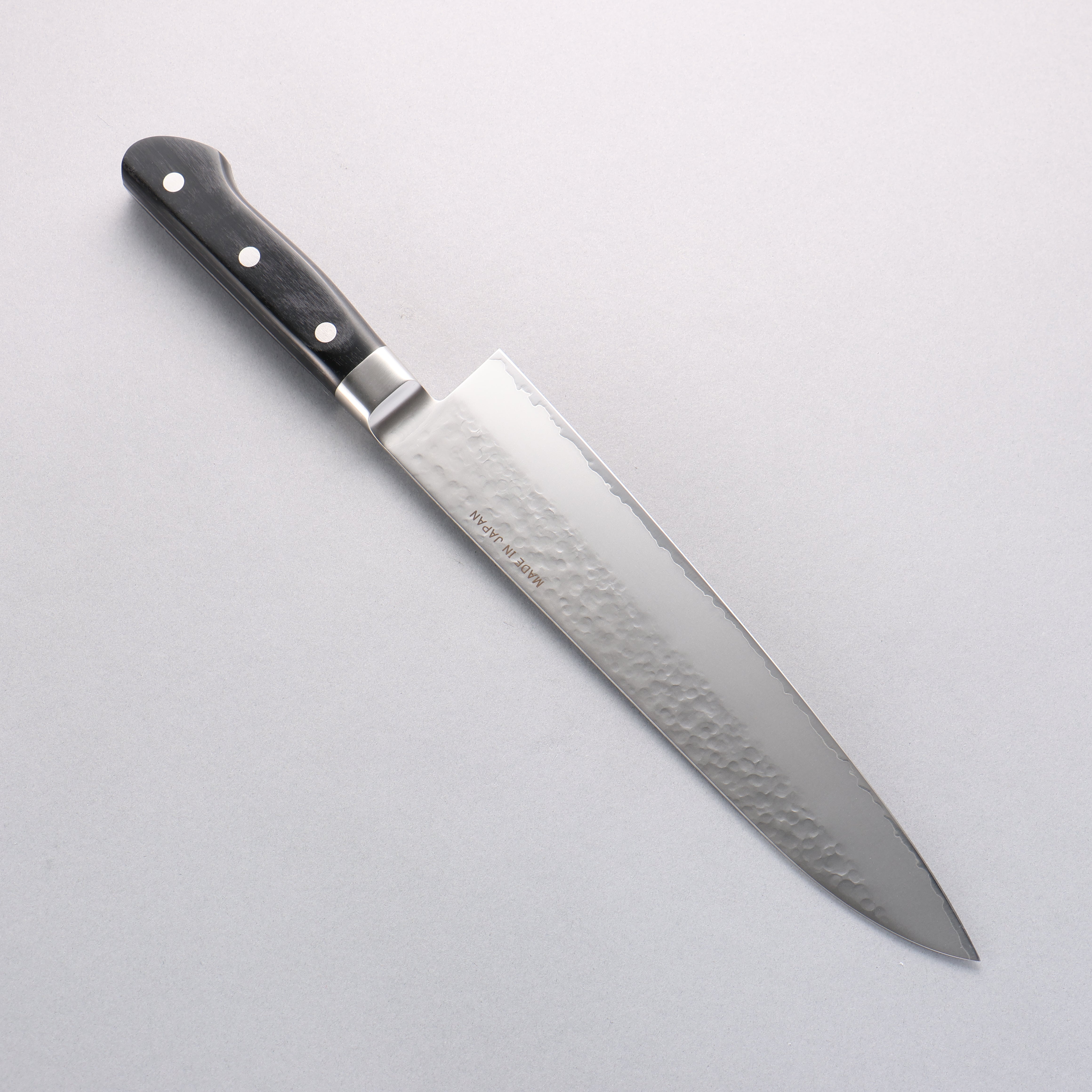 Seisuke VG5 Hammered Kasumitogi Gyuto 240mm Black Pakkawood Handle - Seisuke Knife