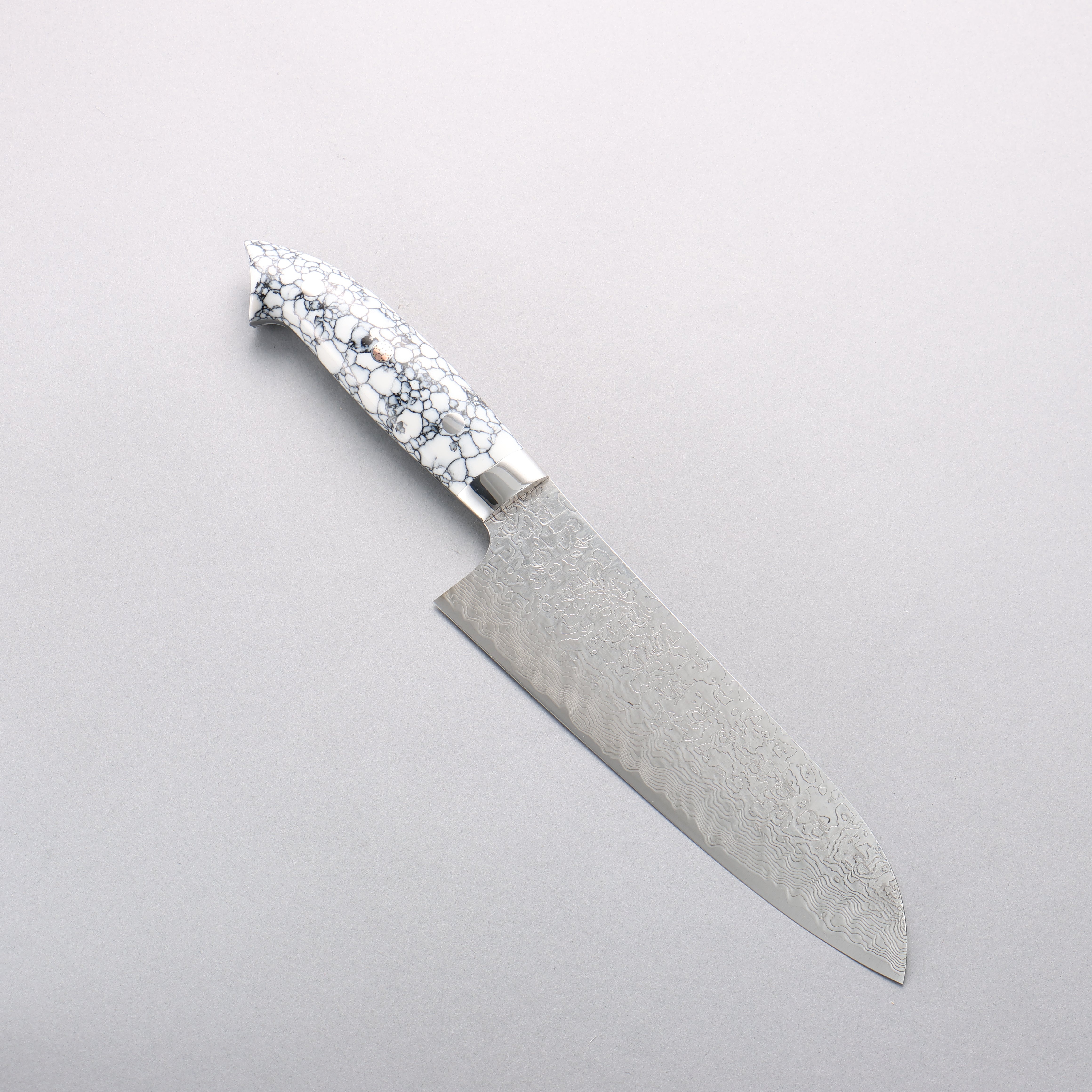 Takeshi Saji SG2 Diamond Finish Damascus Santoku 180mm White Turquoise Handle - Seisuke Knife