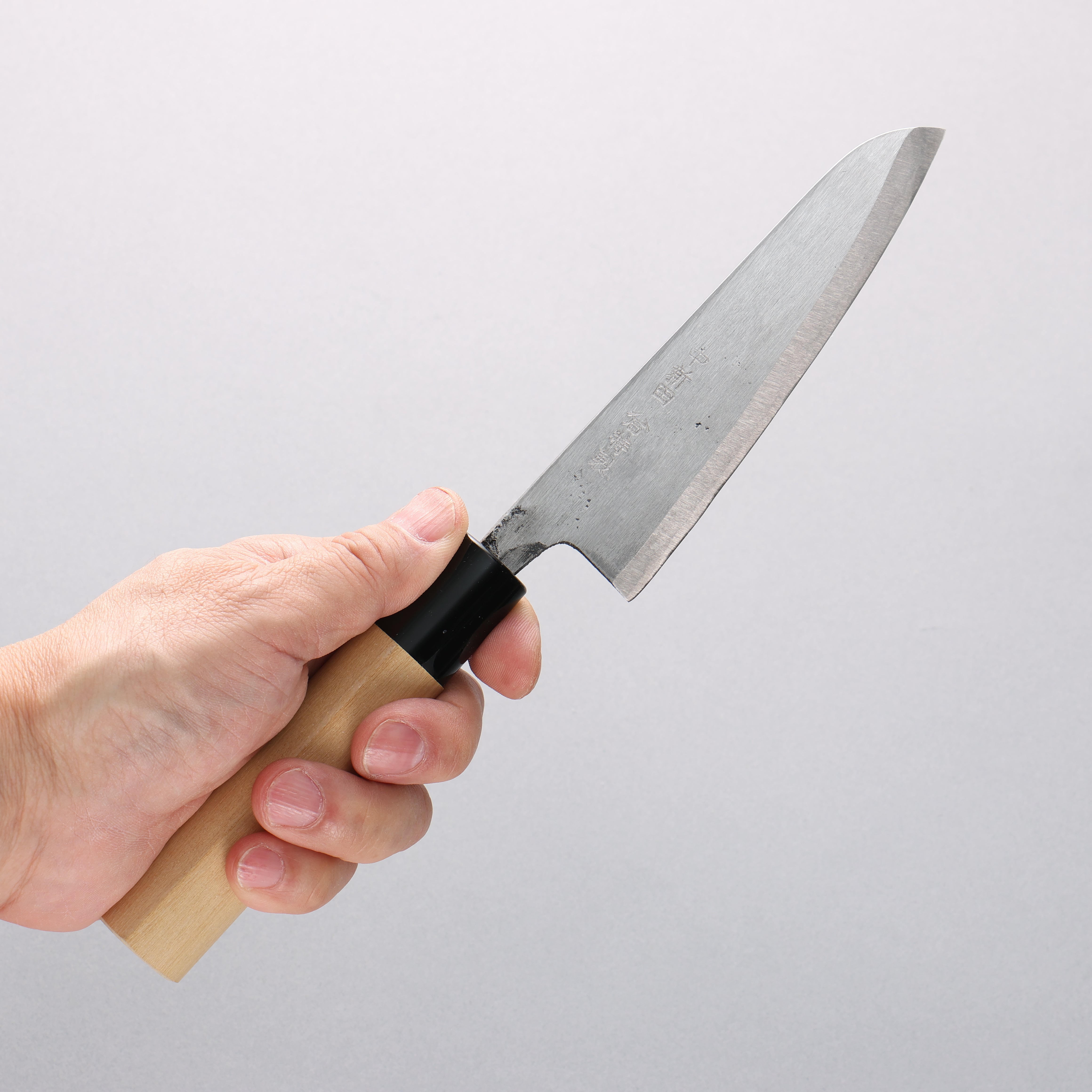 Nakaniida White Steel No.2 Migaki Finished Kawamuki 120mm Magnolia Handle - Seisuke Knife