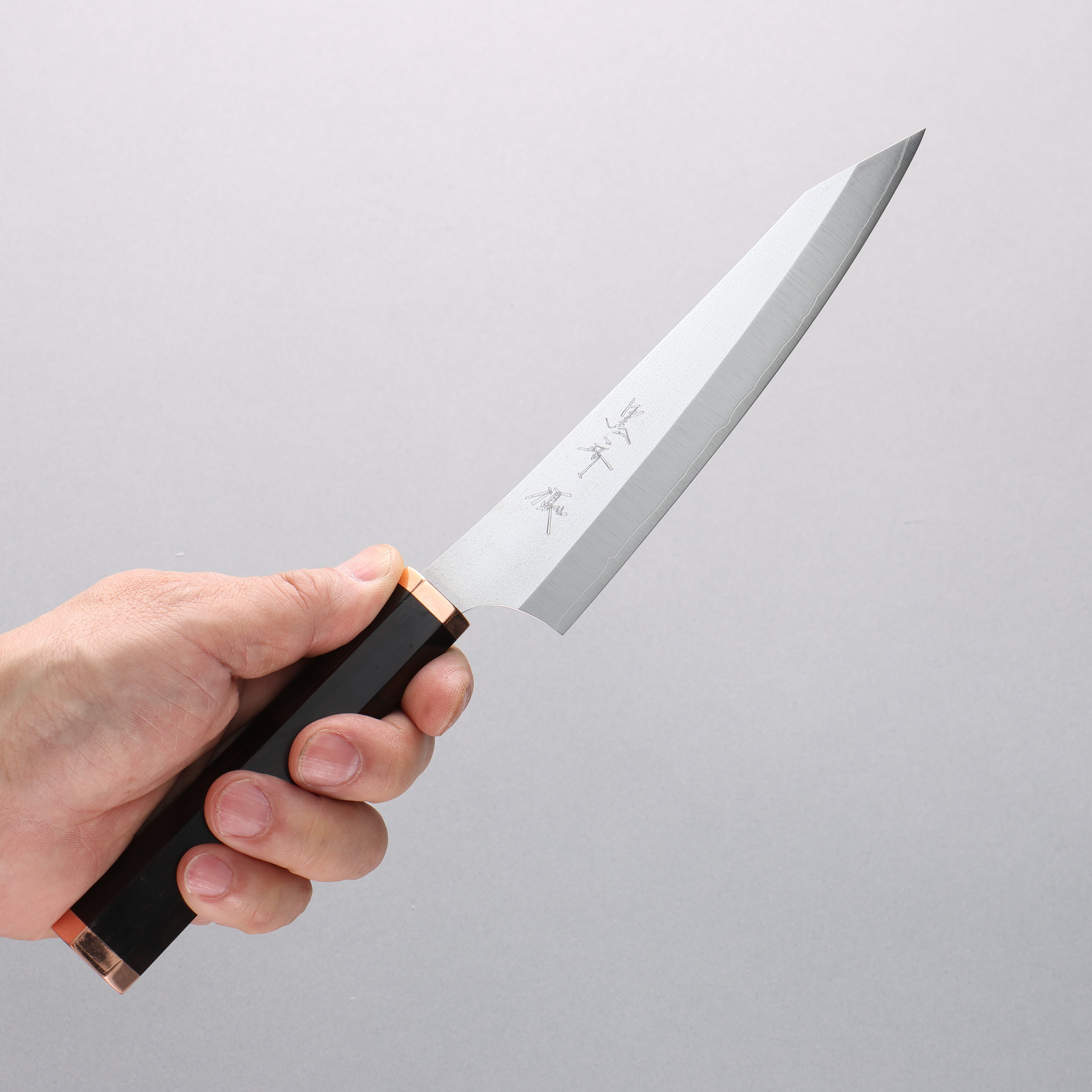 Yu Kurosaki New Gekko VG-XEOS Petty-Utility 150mm Ebony & Copper Handle - Seisuke Knife