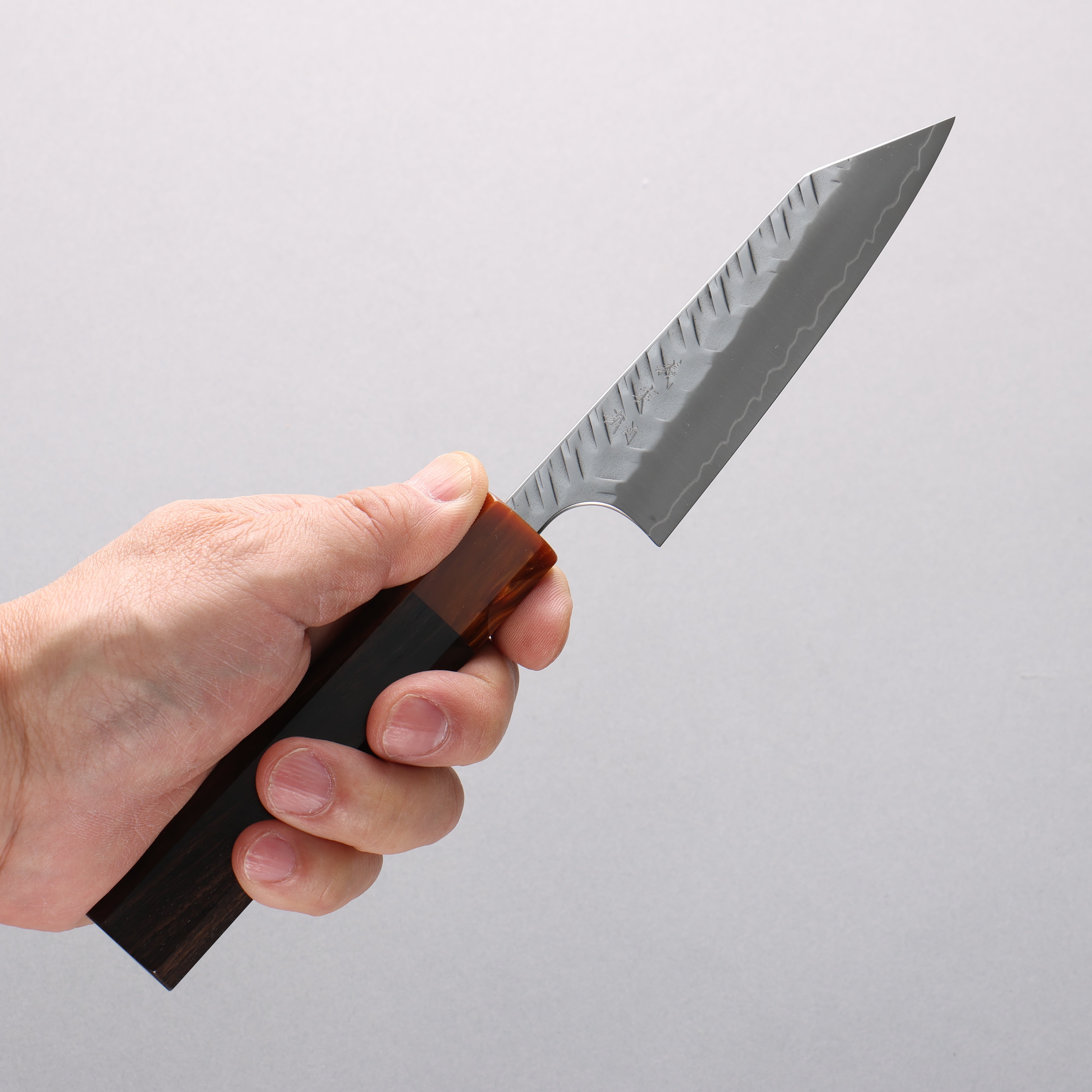 Yoshimi Kato SPG STRIX Hammered (V) Kiritsuke Petty-Utility 110mm Ebony (ferrule: Orange Resin) Handle - Seisuke Knife