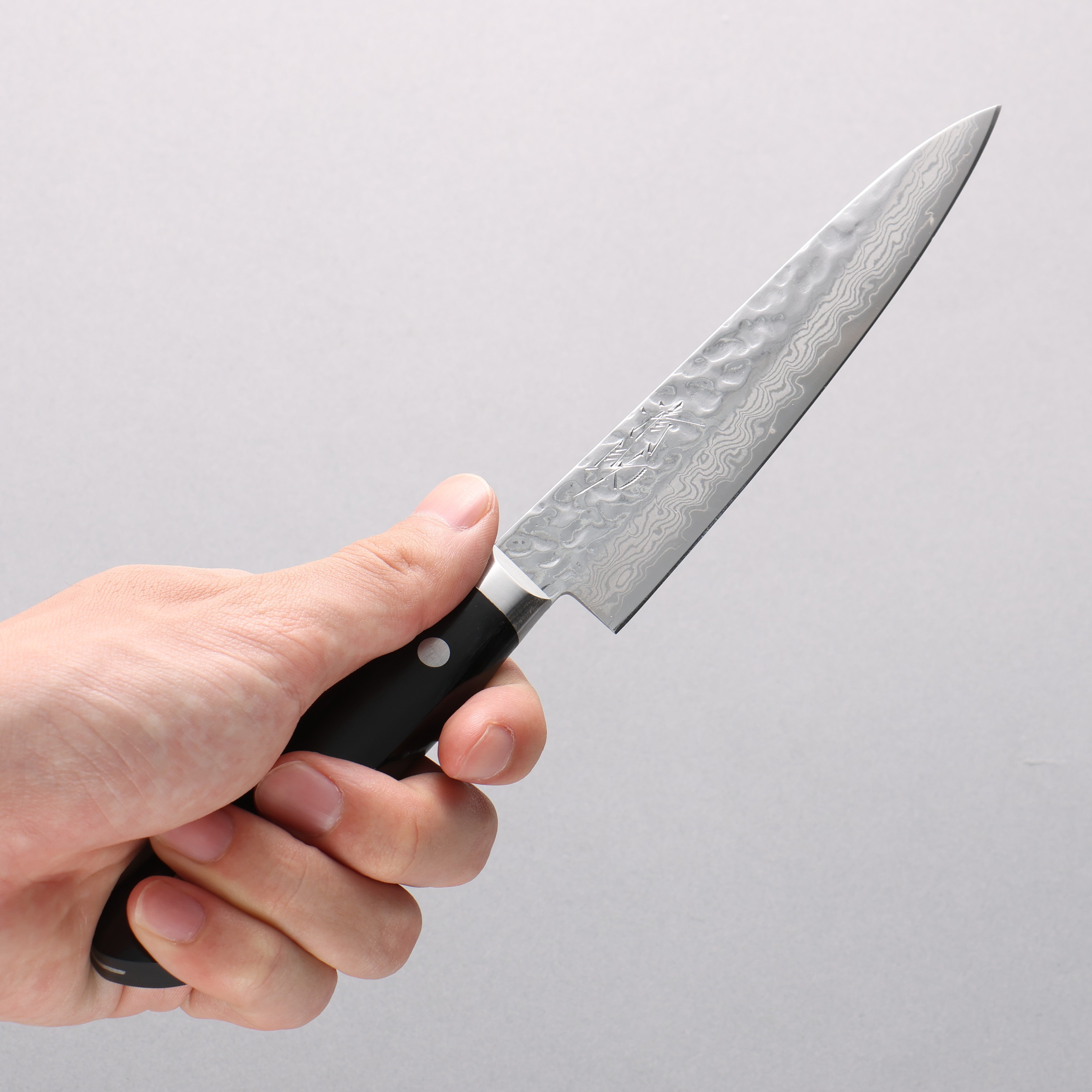 Seisuke VG10 17 Layer Damascus Petty-Utility 135mm Black Pakkawood Handle with Sheath - Seisuke Knife