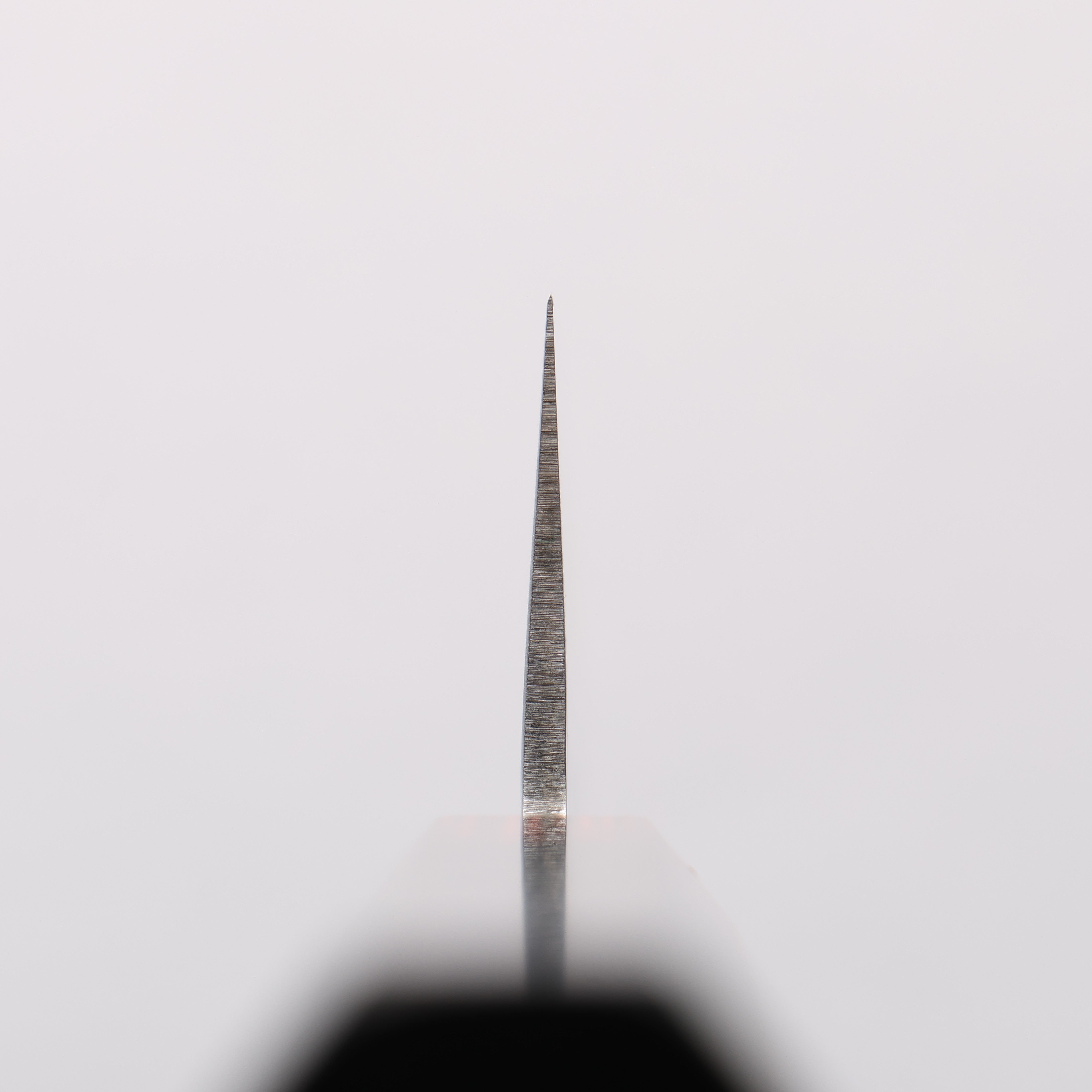 Seisuke VG10 33 Layer Hammered Damascus Santoku 180mm Black Pakkawood Handle - Seisuke Knife