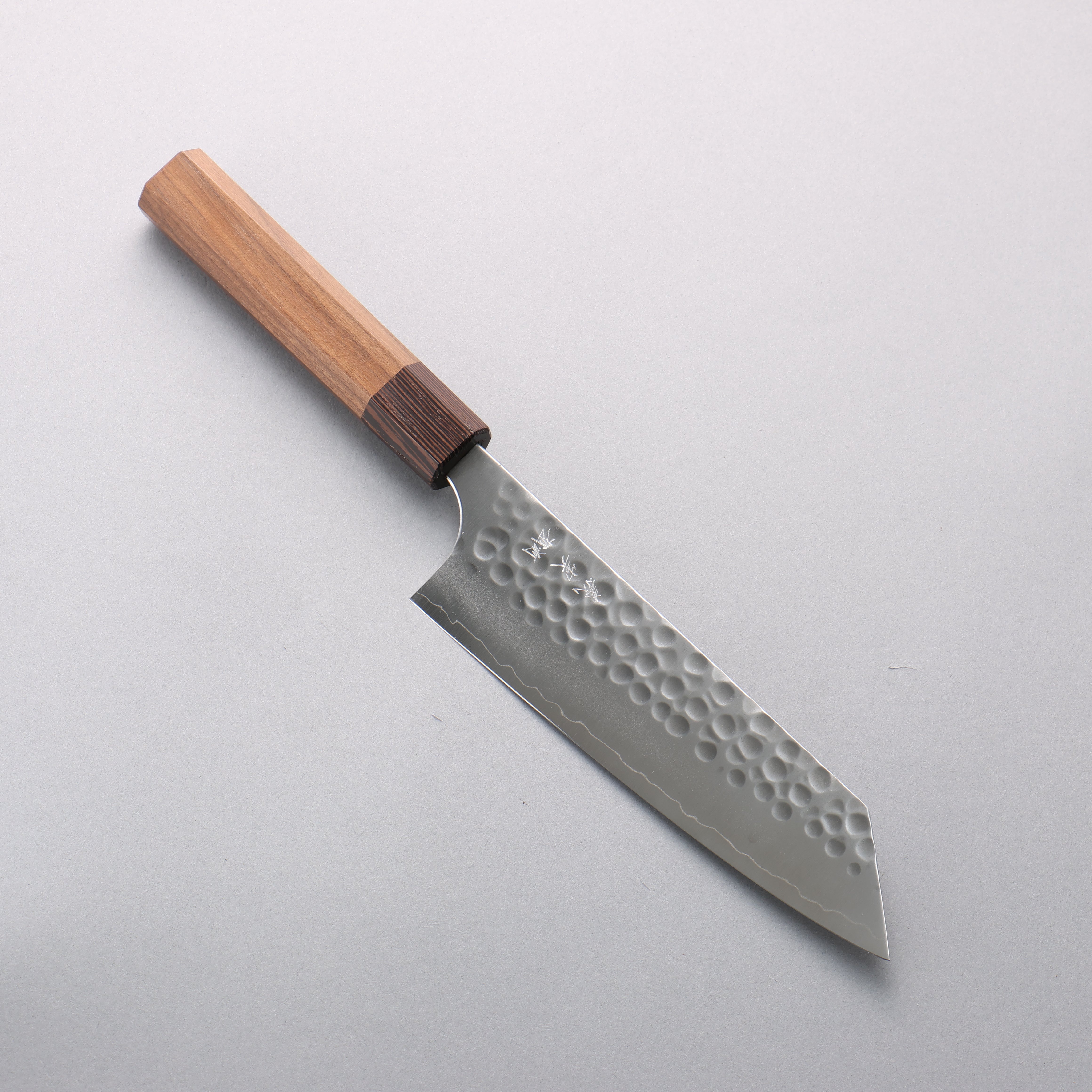 Yoshimi Kato Silver Steel No.3 Maru Hammered Migaki Finished Bunka 170mm Walnut & Wenge Handle - Seisuke Knife