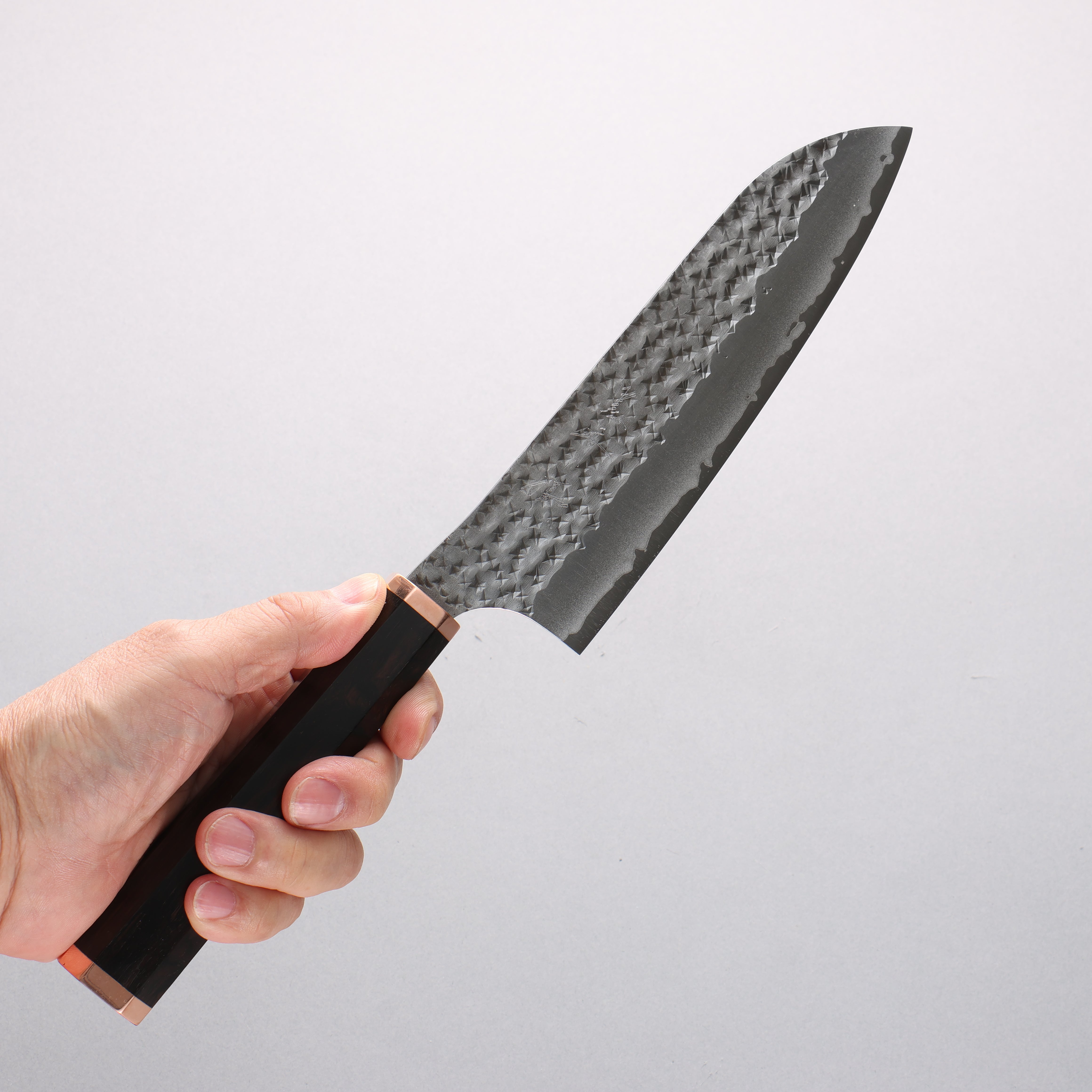Yu Kurosaki Senko Ryu Blue Super Hammered Black Finished Santoku 170mm Ebony (Copper Ferrule and End Cap) Handle - Seisuke Knife