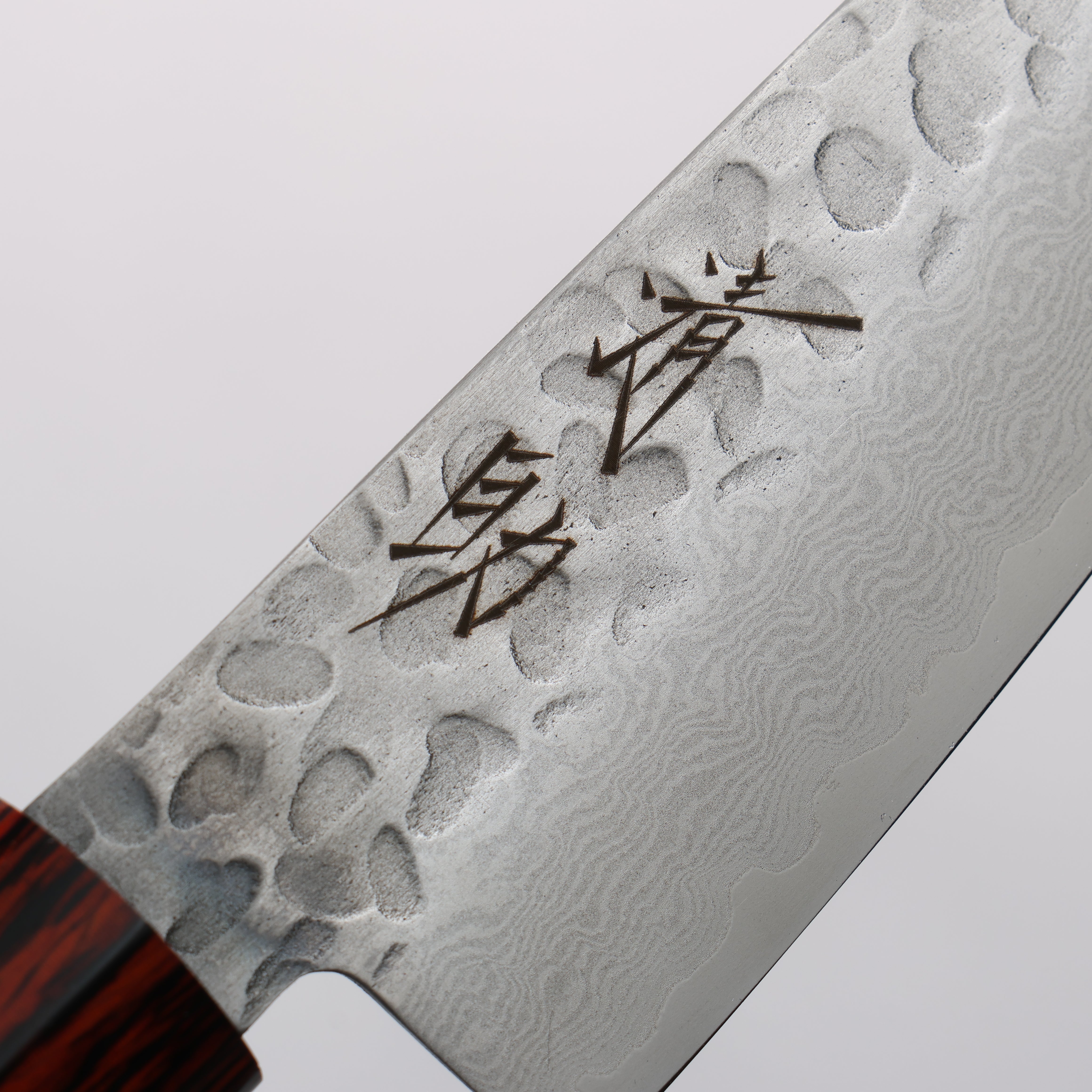 Seisuke VG10 33 Layer Hammered Damascus Small Santoku 135mm Black Pakka wood Handle - Seisuke Knife