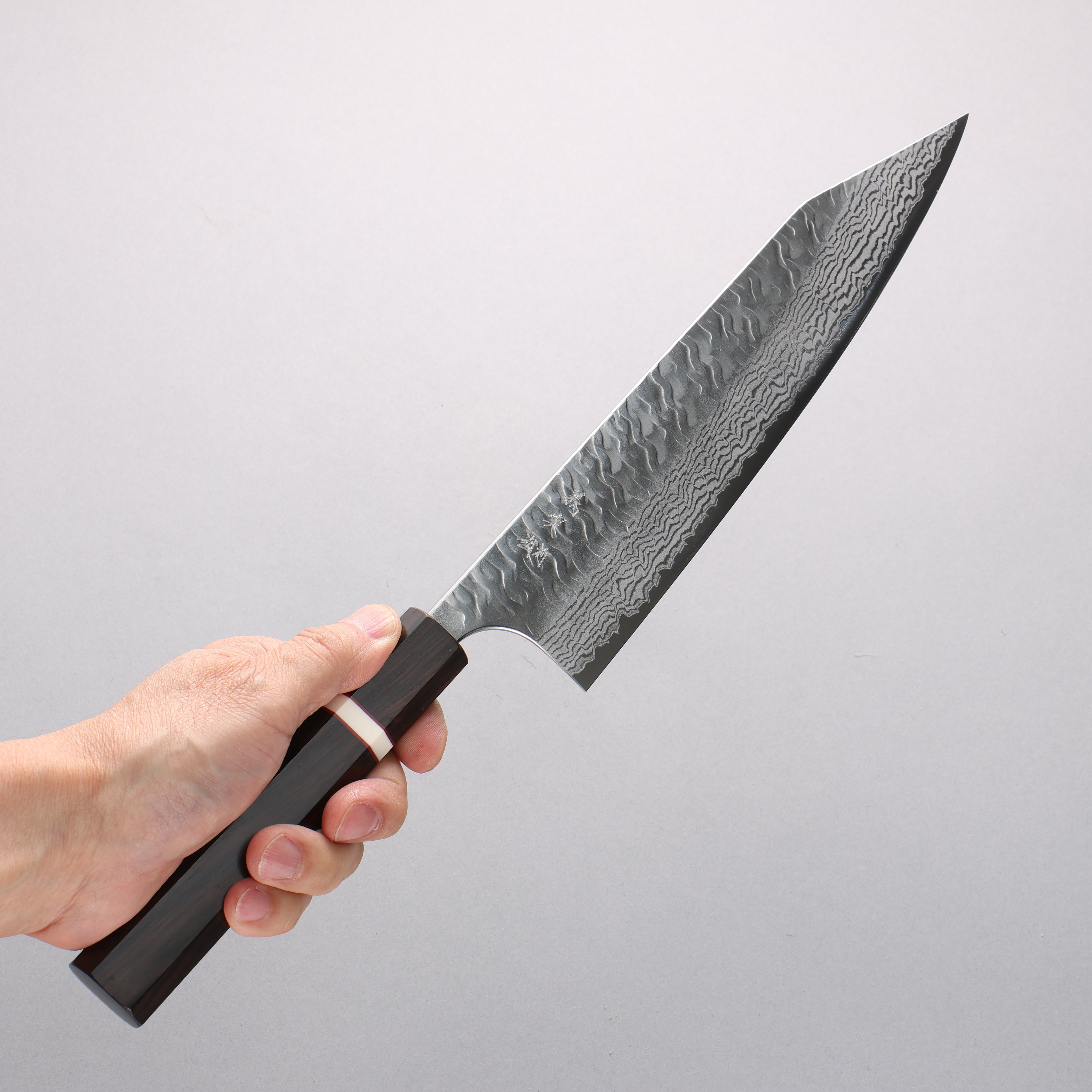 Yoshimi Kato Nami VG-XEOS Hammered Damascus Kiritsuke Gyuto 240mm Ebony (White Ring) Handle - Seisuke Knife
