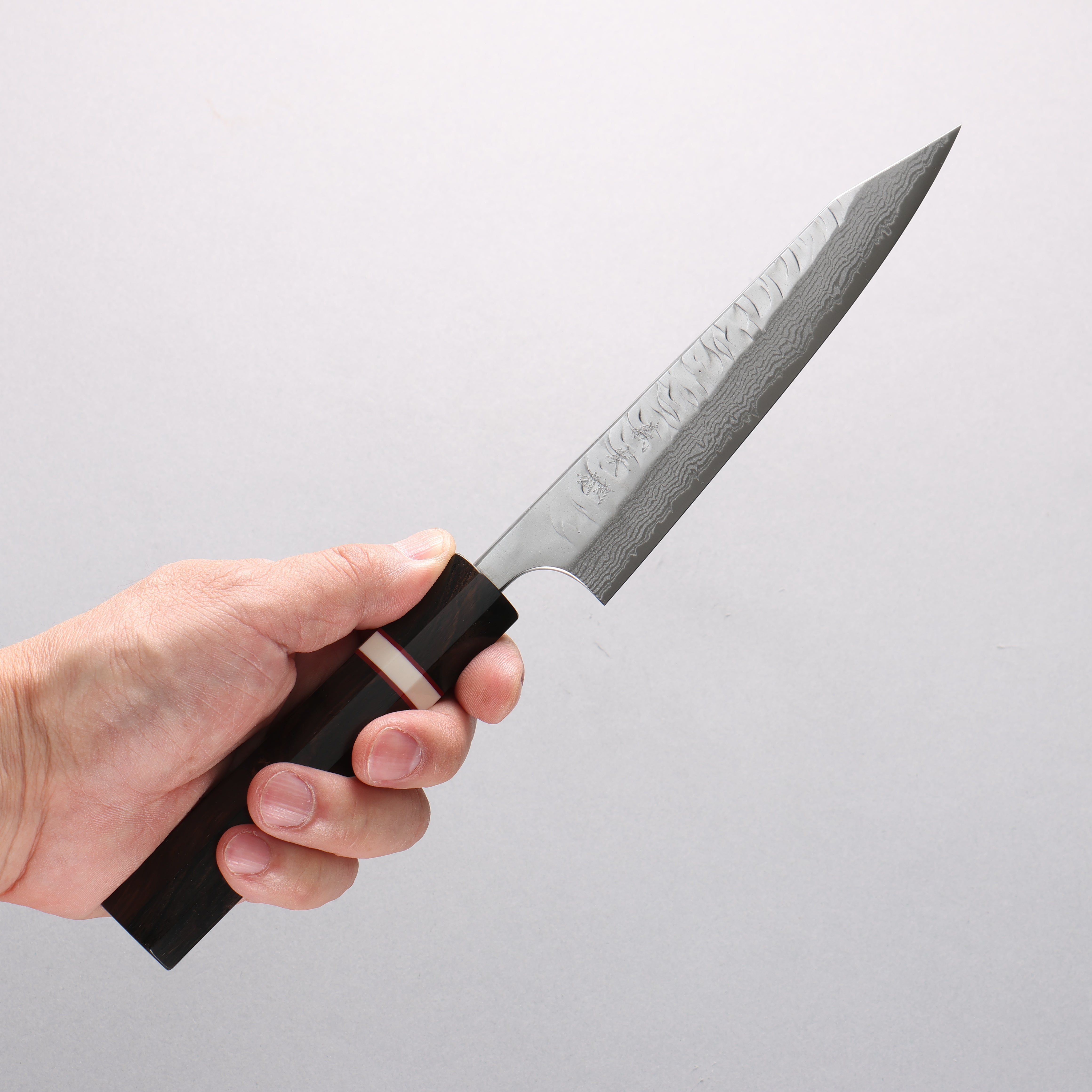 Yoshimi Kato Nami VG-XEOS Hammered Damascus Kiritsuke Petty-Utility 150mm Ebony (White Ring) Handle - Seisuke Knife