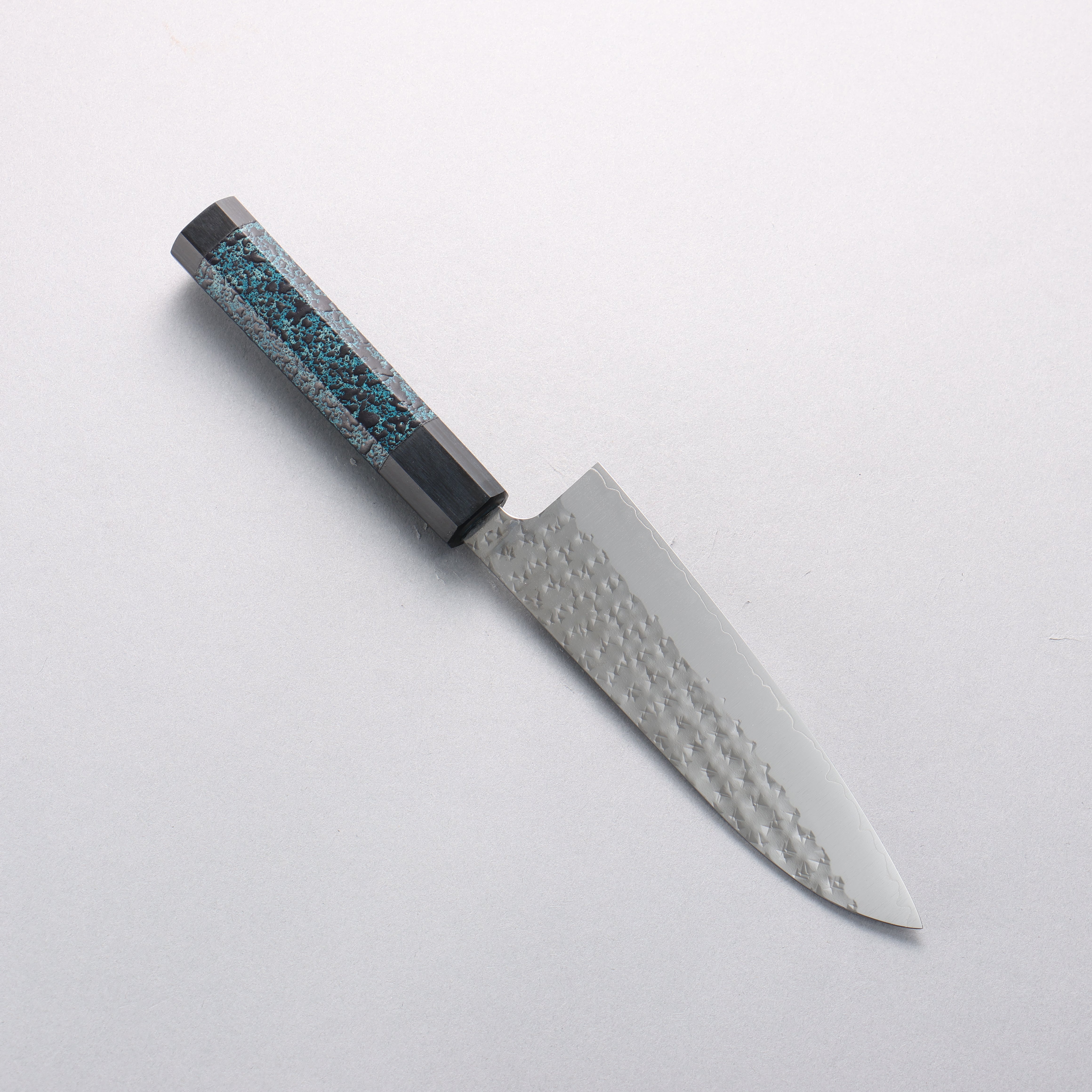 Yu Kurosaki Senko Ryu SG2 Hammered Small Santoku 150mm Indigo Lacquered (Tenmoku) Handle - Seisuke Knife