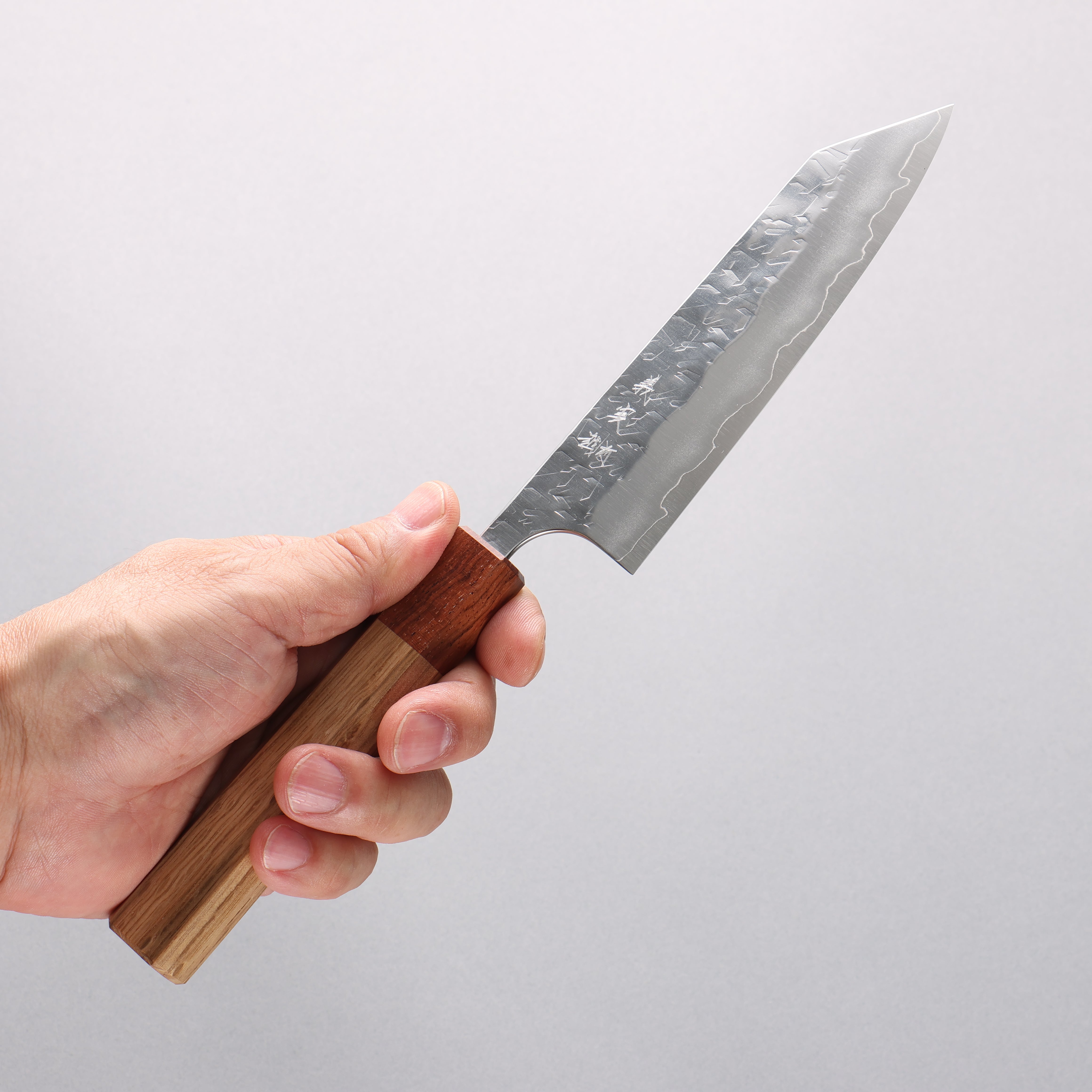 Yoshimi Kato Hyo SG2 Hammered Small Bunka 130mm Oak & Rosewood Handle - Seisuke Knife