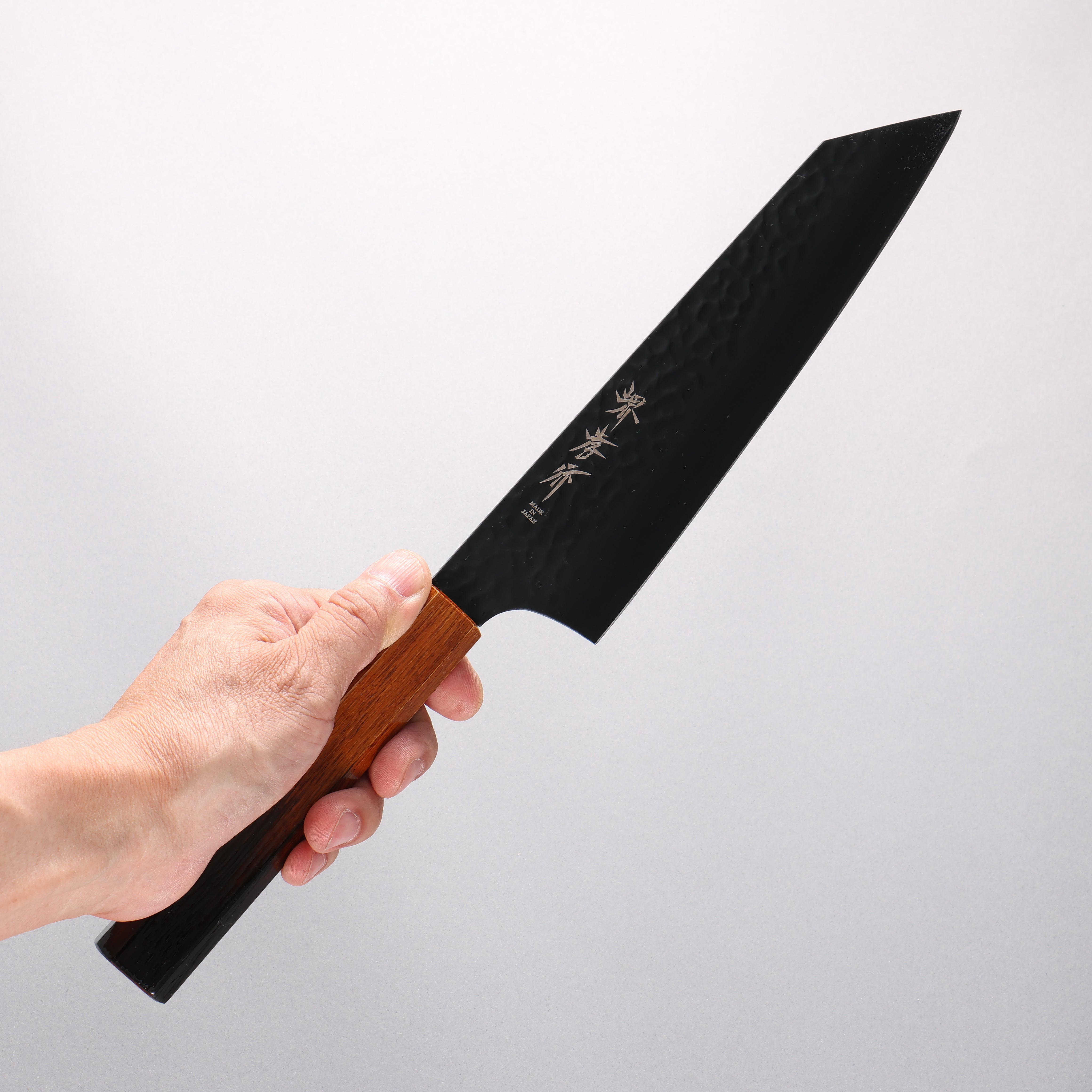 Sakai Takayuki Kurokage VG10 Hammered Teflon Coated Kiritsuke Gyuto 190mm Lacquered Burnt Oak Handle - Seisuke Knife