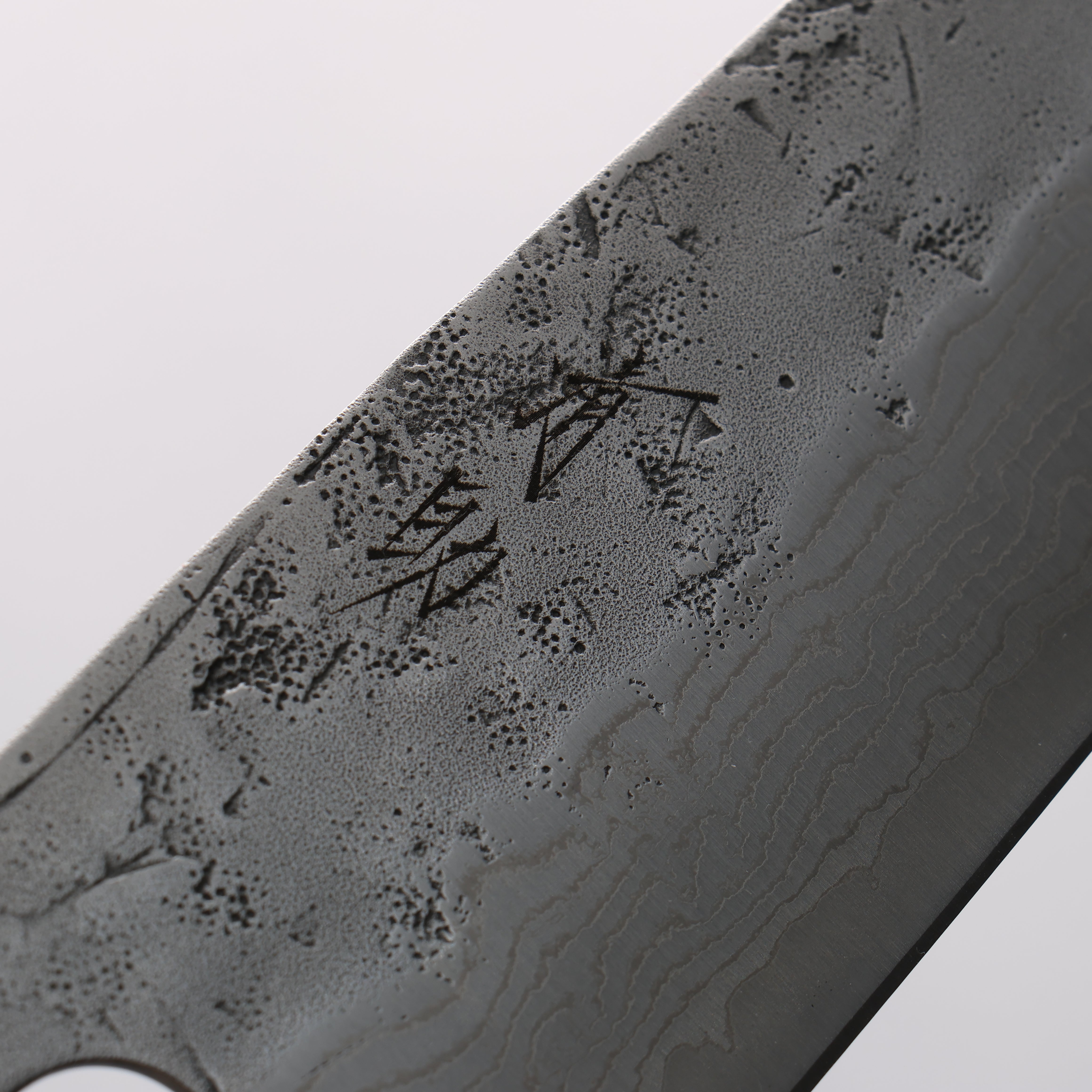 Seisuke Swedish Steel-stn Damascus Washiji Santoku 170mm Magnolia Handle - Seisuke Knife