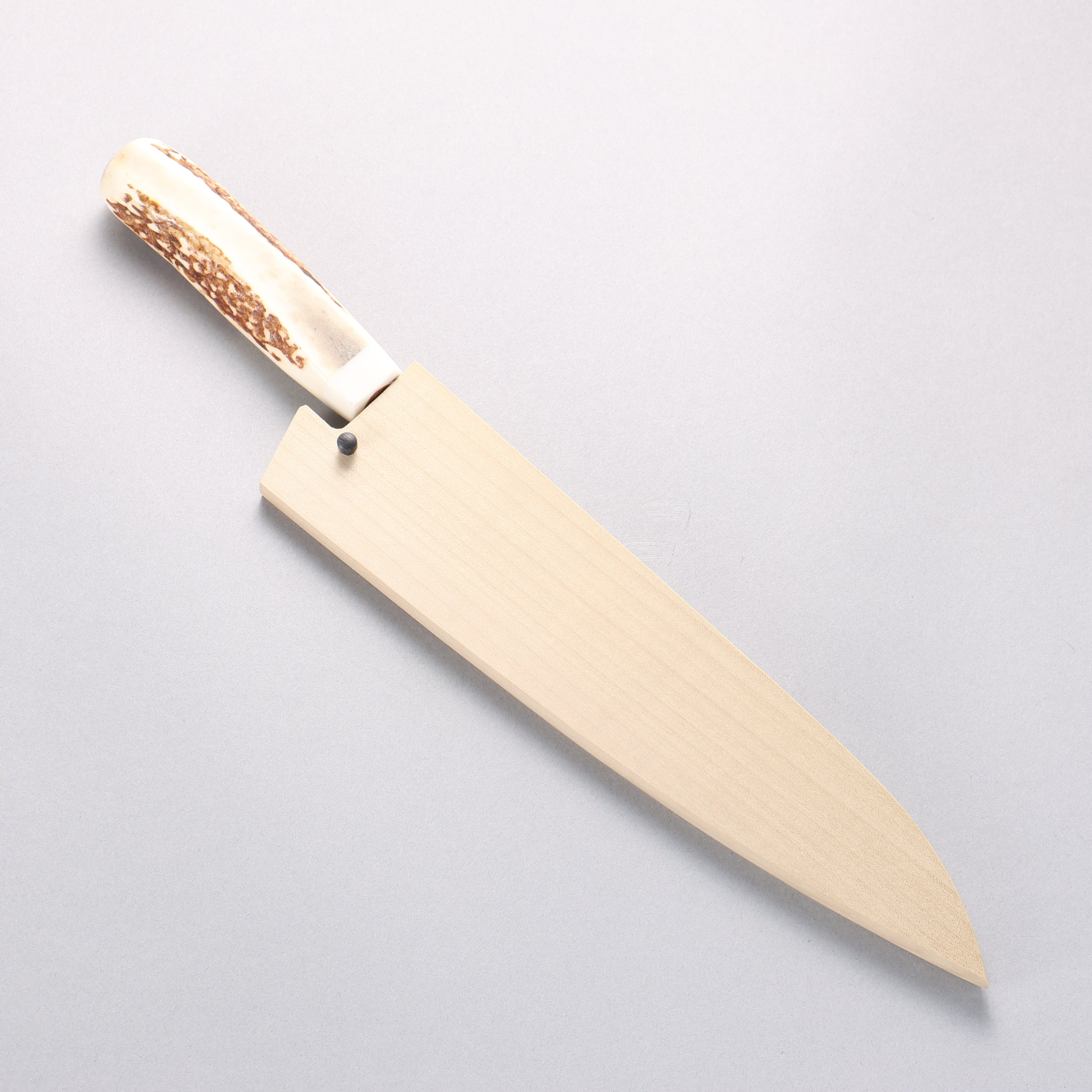 Sakai Takayuki VG10 33 Layer Damascus Gyuto 210mm Cow Bone Handle with Sheath - Seisuke Knife