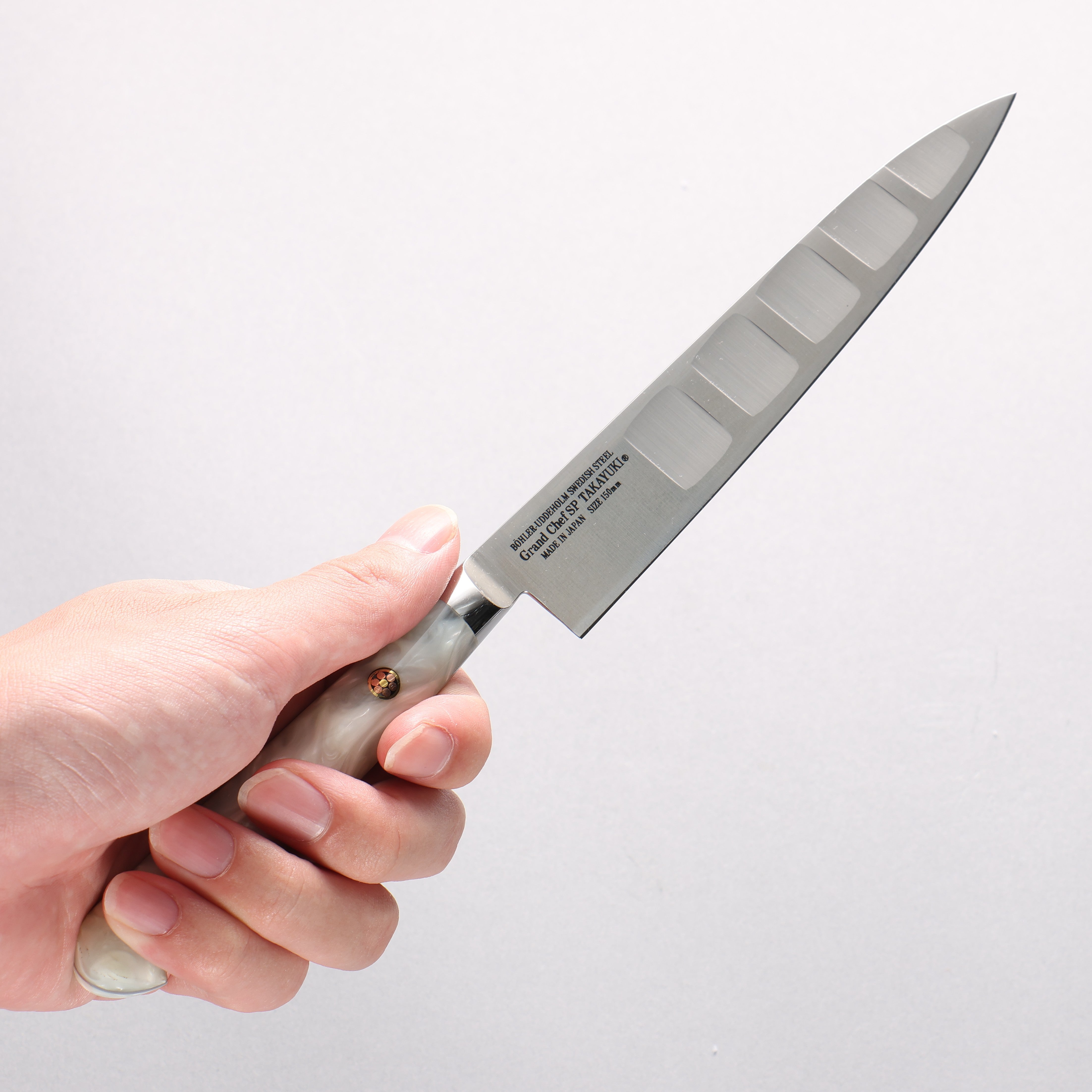 Sakai Takayuki Grand Chef SP Uddeholm Swedish stain-resistant steel Petty-Utility Salmon 150mm SP Type III (Pearl) Handle - Seisuke Knife