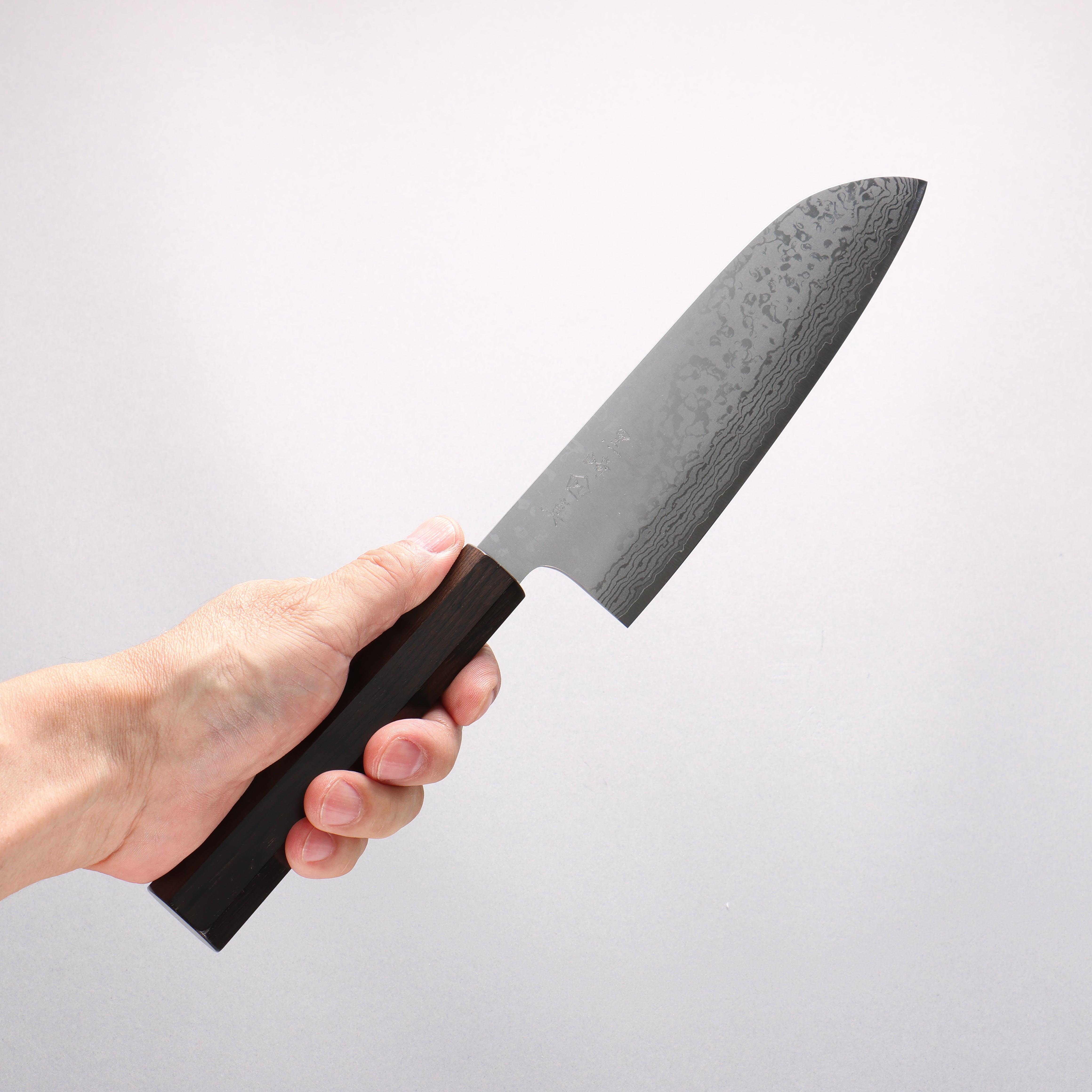 Makoto Kurosaki VG7 Damascus Santoku 170mm Ebony Wood Handle - Seisuke Knife