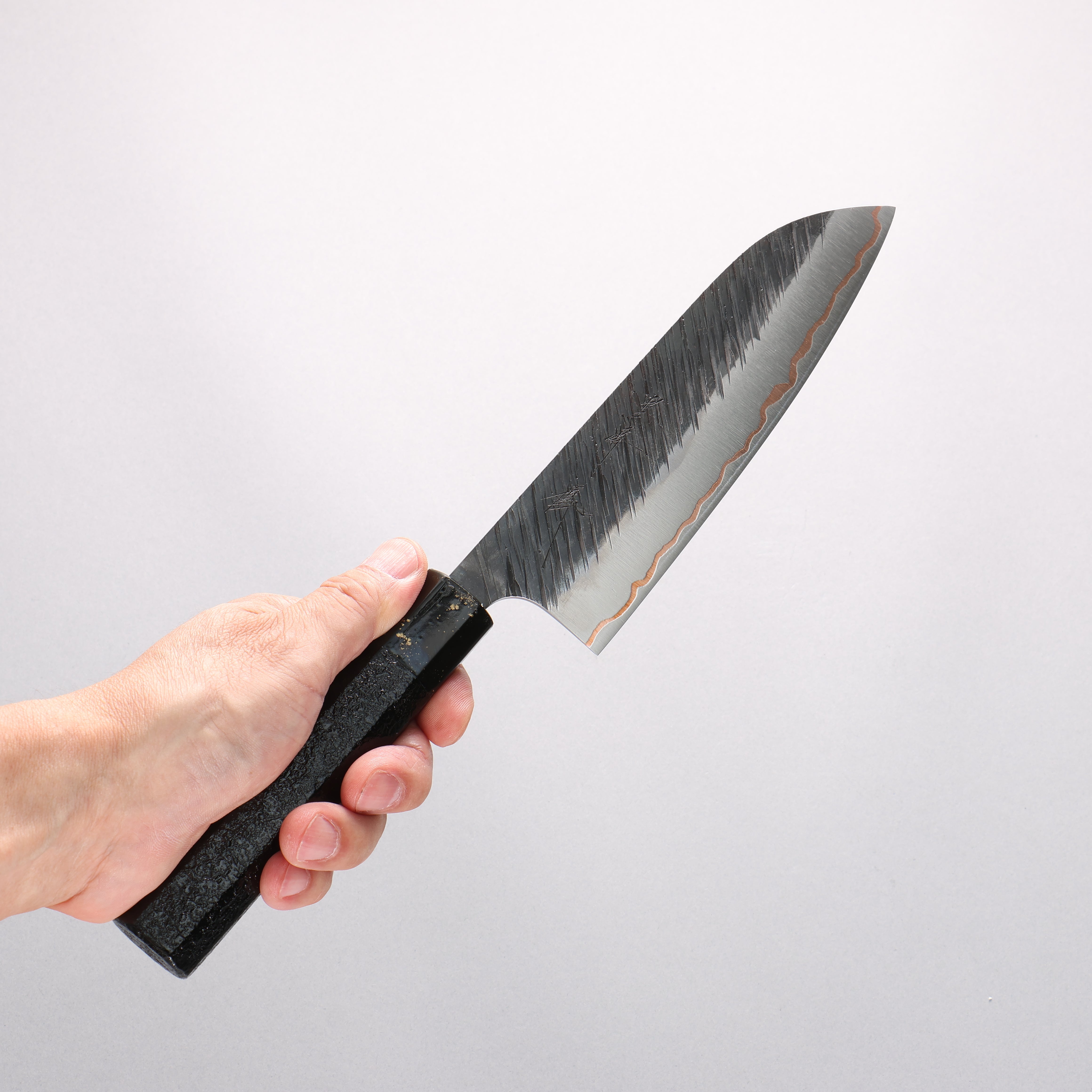 Yu Kurosaki Fujin V-Toku2 Hammered Black Finished Santoku 170mm Black Lacquered Handle - Seisuke Knife