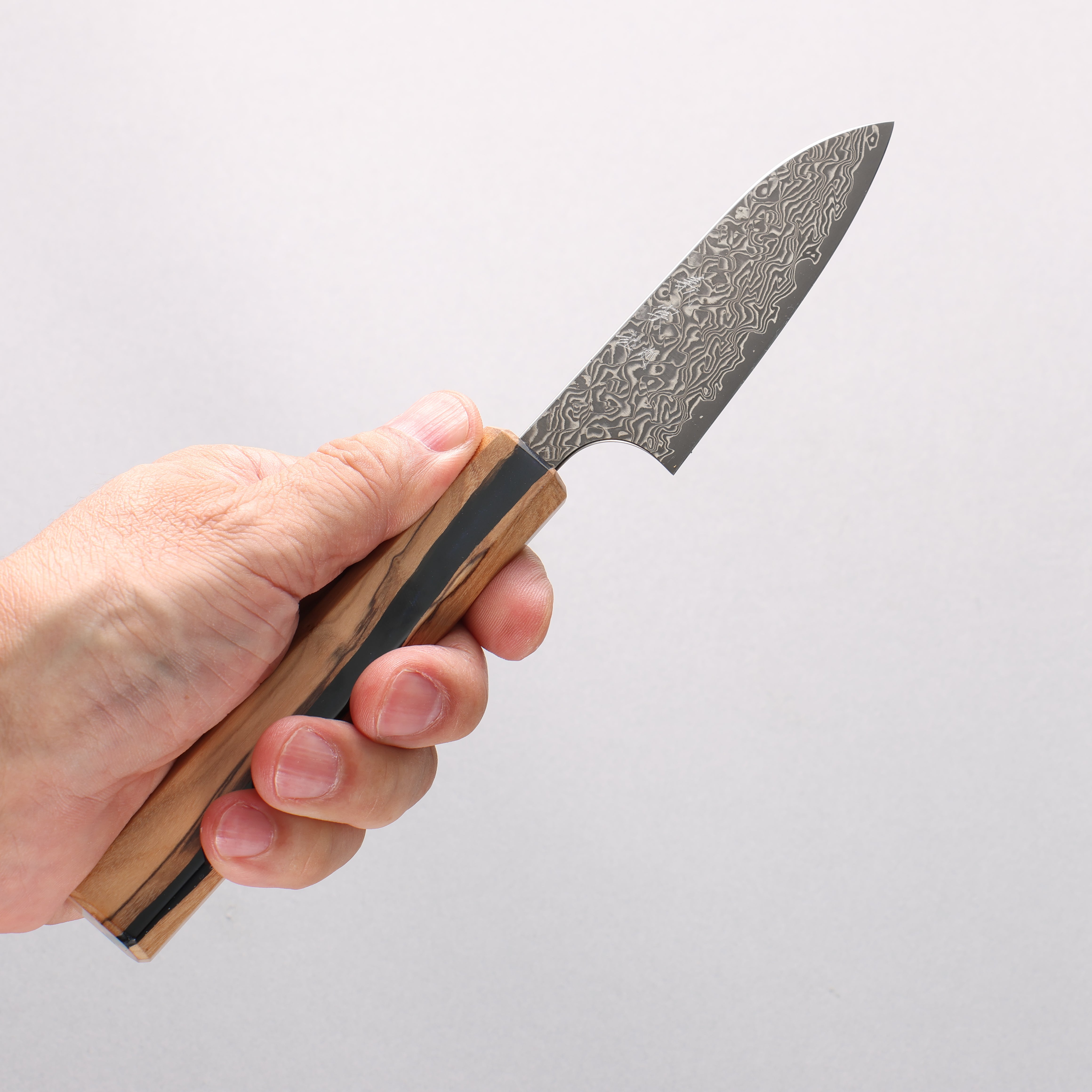 Yoshimi Kato VG10 Black Damascus Petty-Utility 80mm Olive Tree and Black Resin Handle - Seisuke Knife