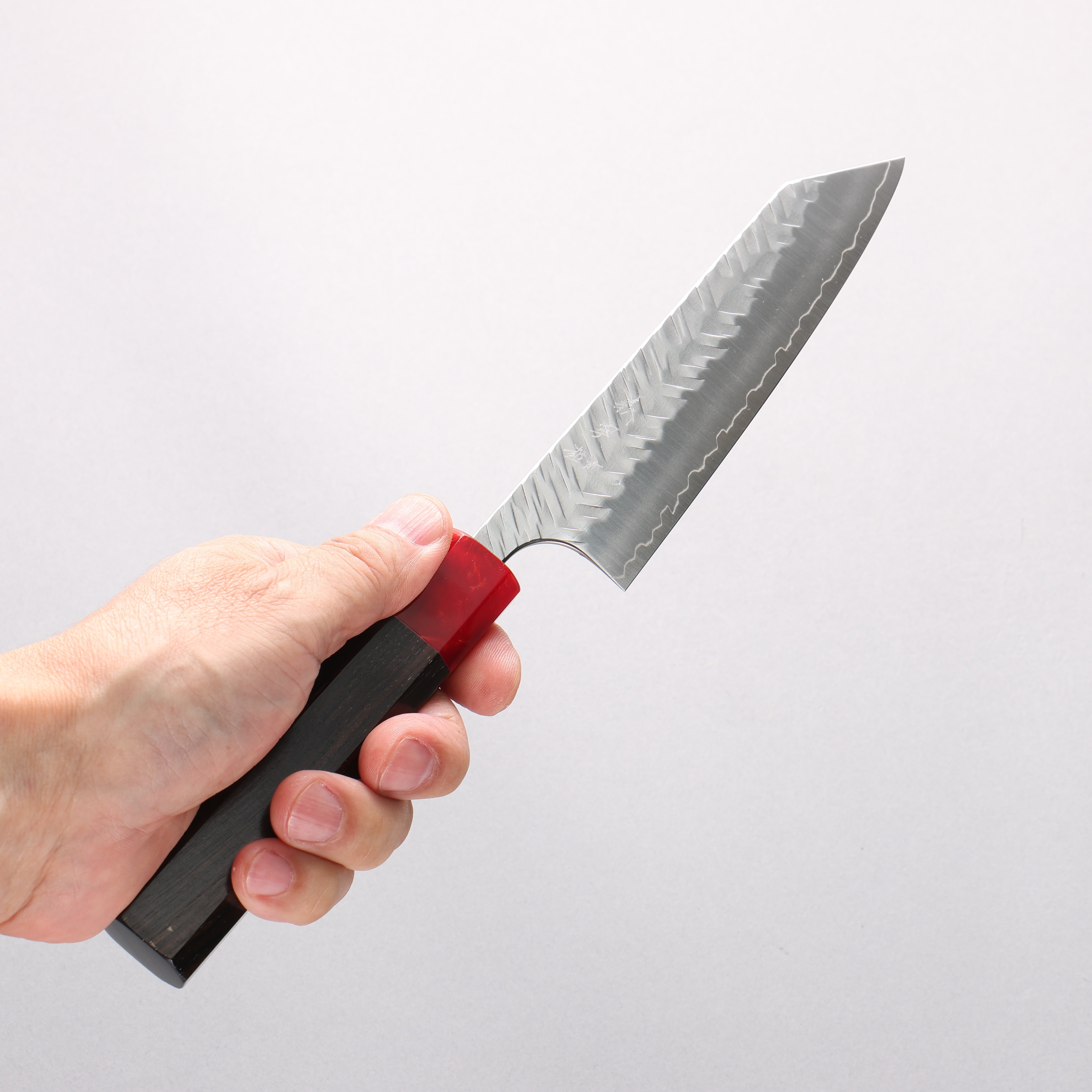 Yoshimi Kato SPG STRIX Hammered (V) Small Bunka 130mm Ebony (ferrule: Red Resin) Handle - Seisuke Knife