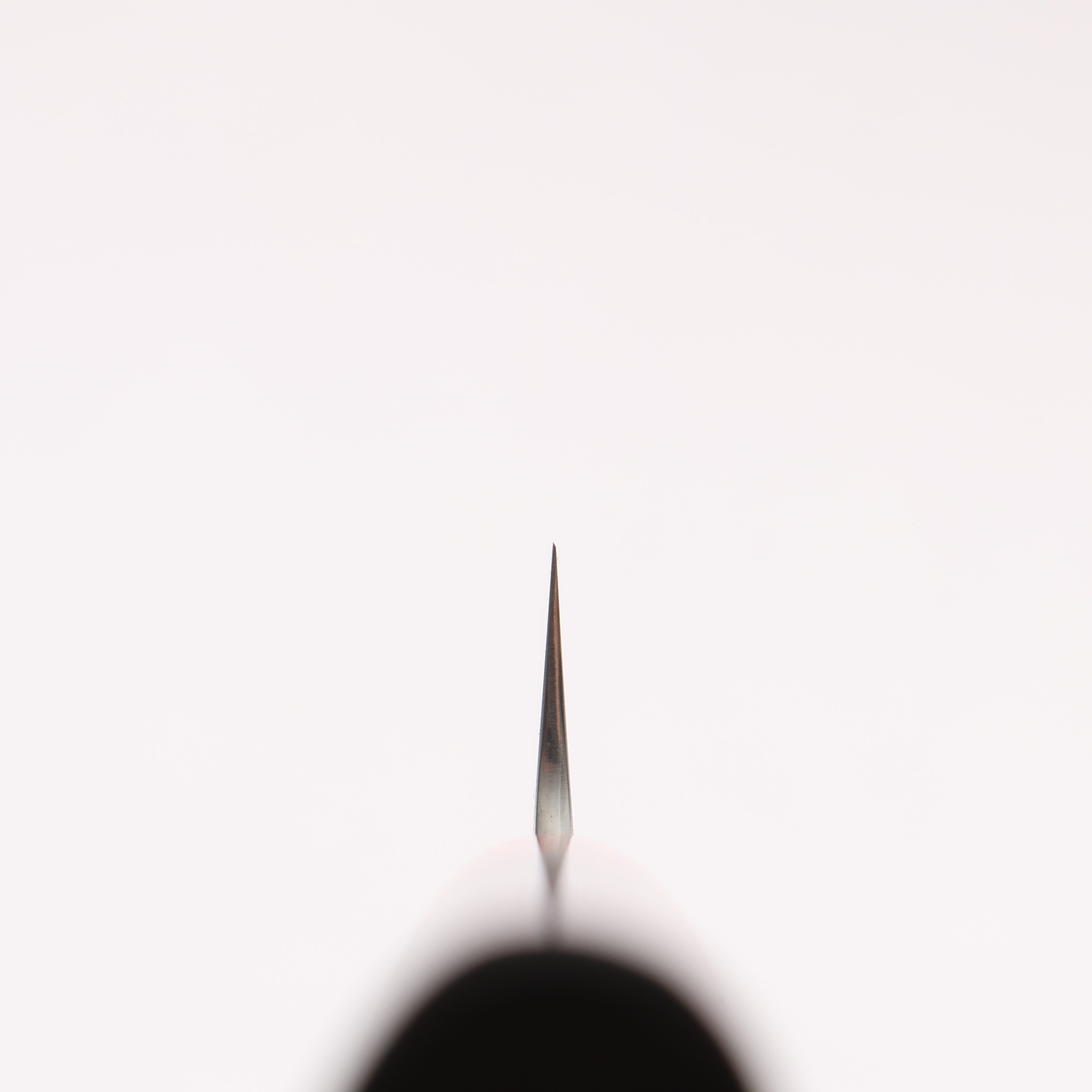 Makoto Kurosaki SG2 Maru Hammered Petty-Utility 135mm Shitan & Red Pakkawood Handle - Seisuke Knife