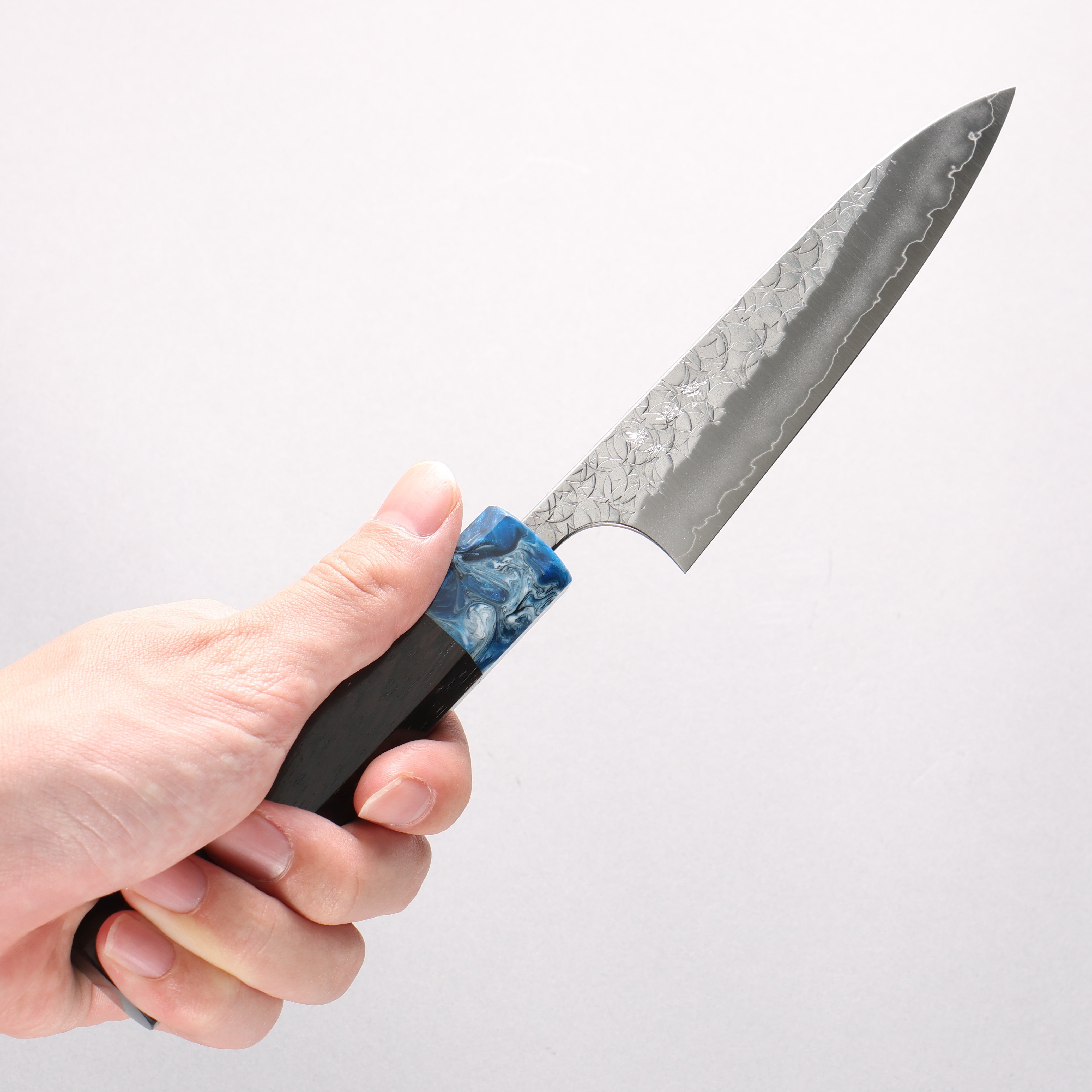 Yoshimi Kato Minamo SG2 Hammered Petty-Utility 120mm Ebony (ferrule: Blue Marble Resin) Handle - Seisuke Knife