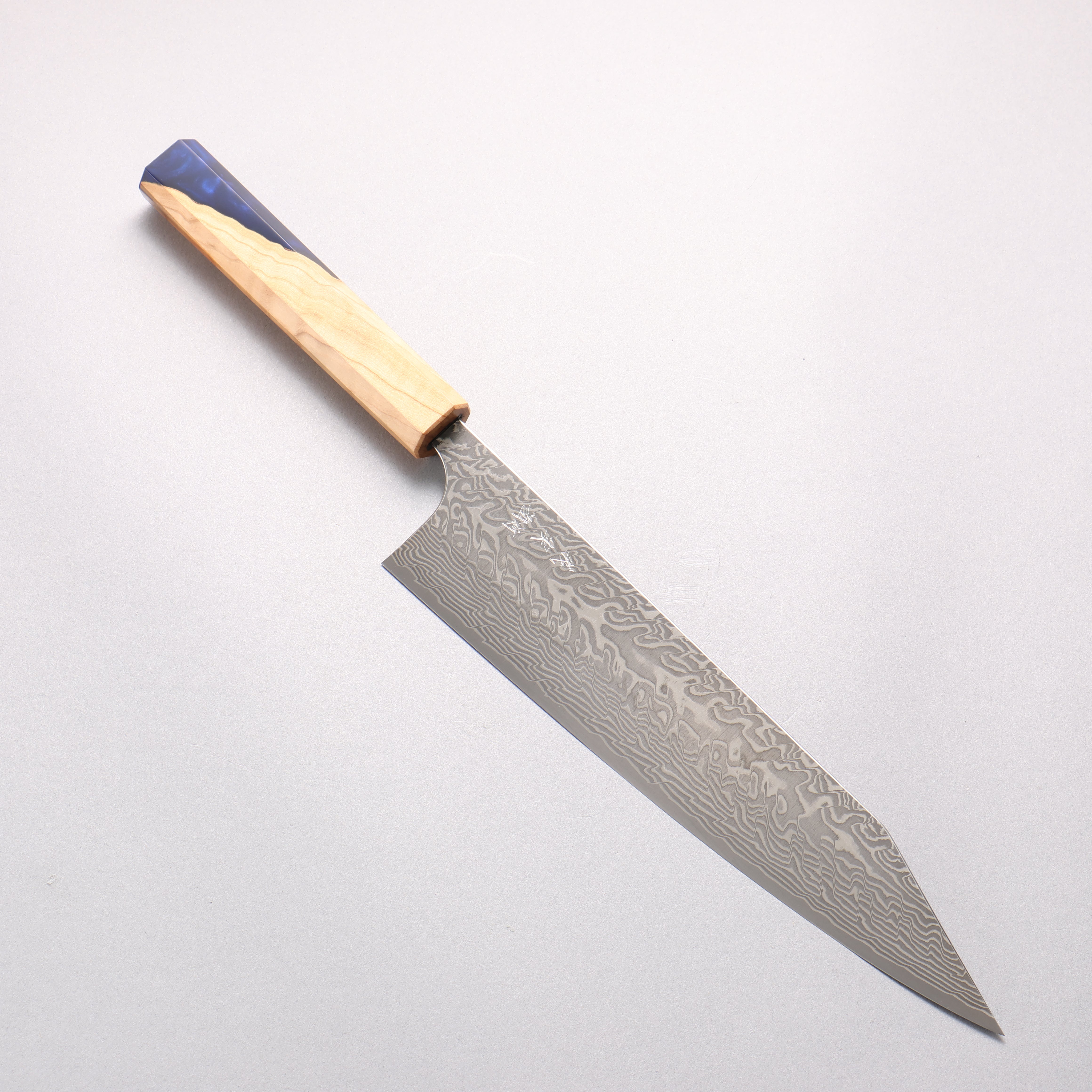 Yoshimi Kato SG2 Black Damascus Kiritsuke Gyuto 240mm Olive Tree and Blue Resin Handle - Seisuke Knife