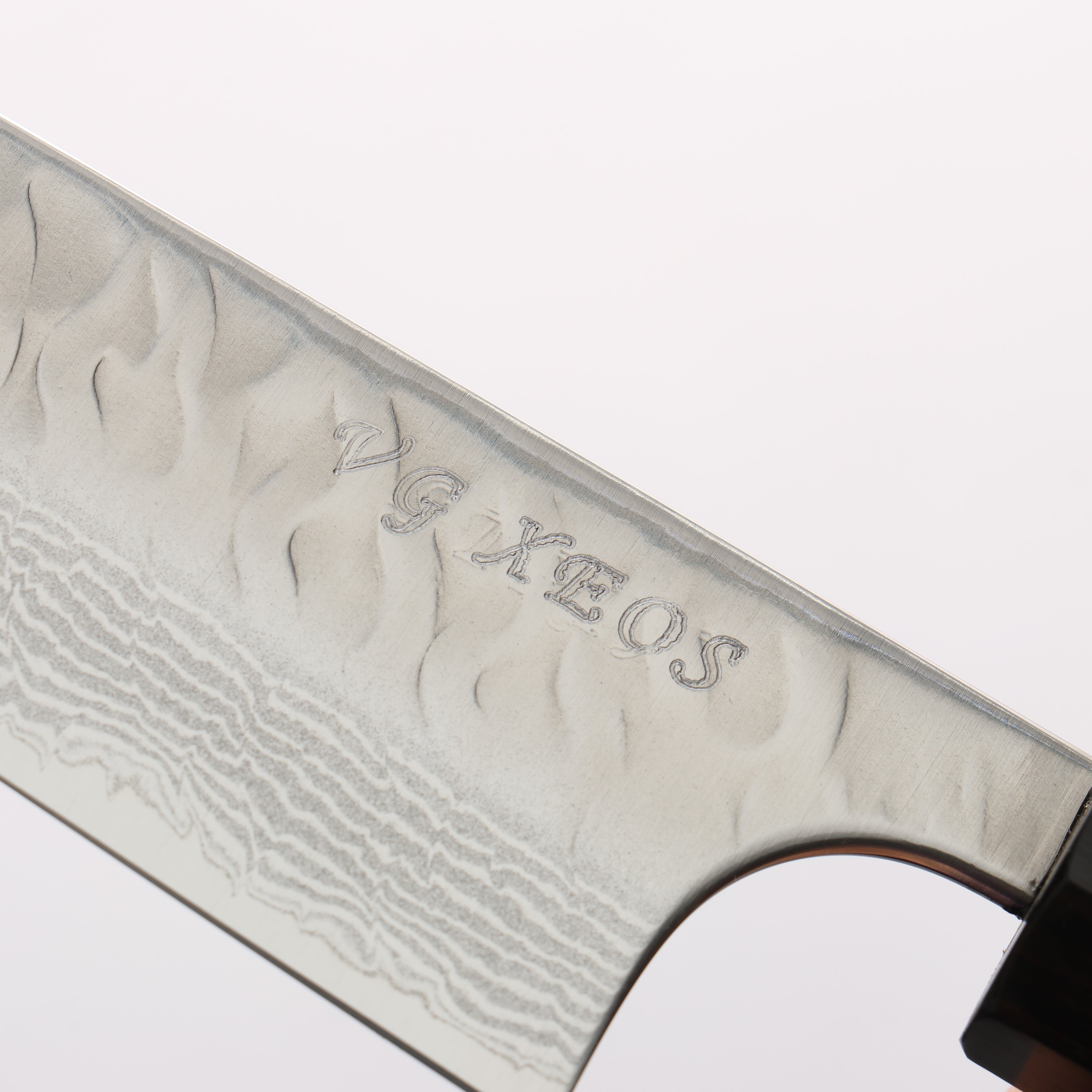 Yoshimi Kato Nami VG-XEOS Hammered Damascus Small Bunka 130mm Ebony Wood(With White Ring) Handle - Seisuke Knife