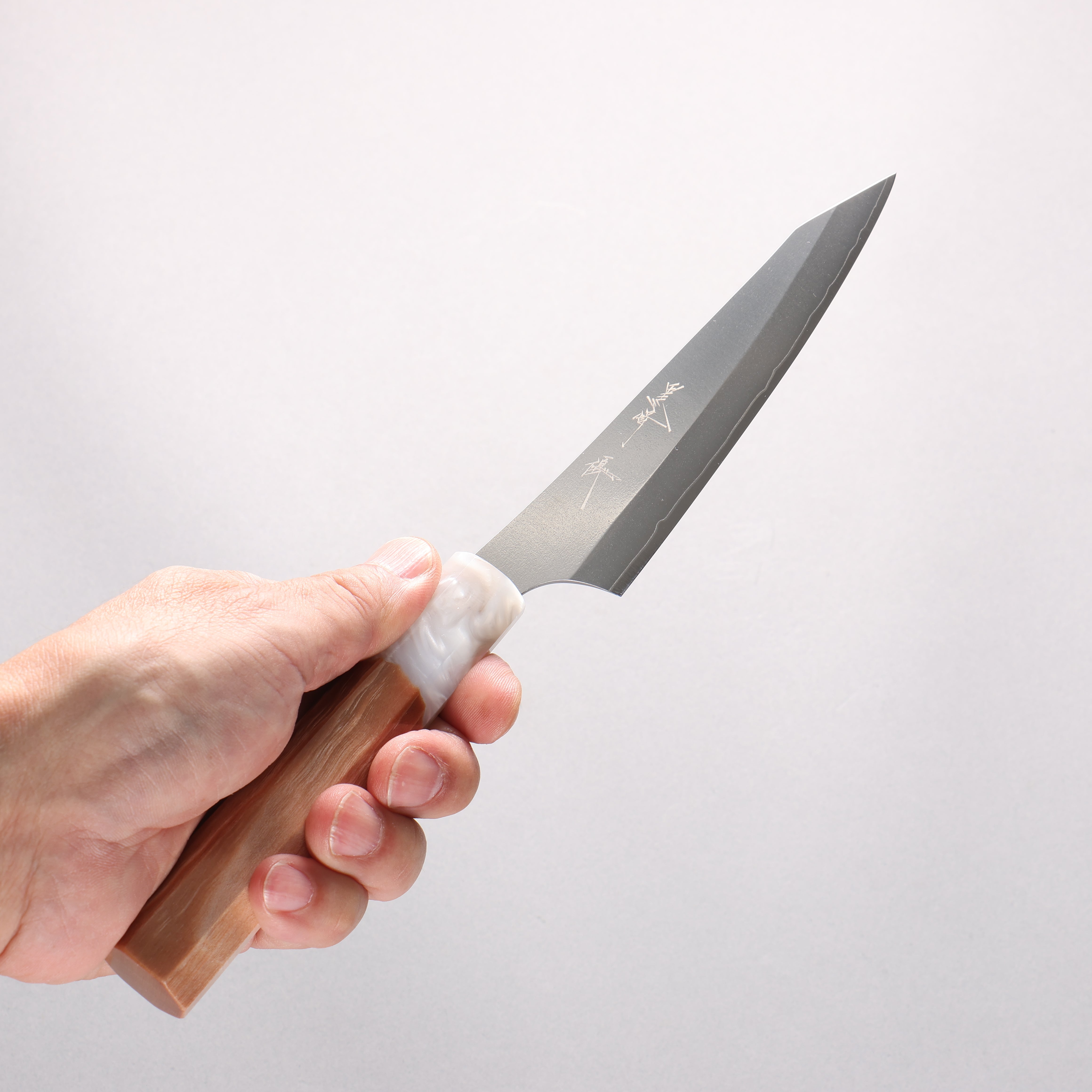 Yu Kurosaki New Gekko VG-XEOS Petty-Utility 130mm Resin coated Birch (Ferrule: White resin) Handle - Seisuke Knife