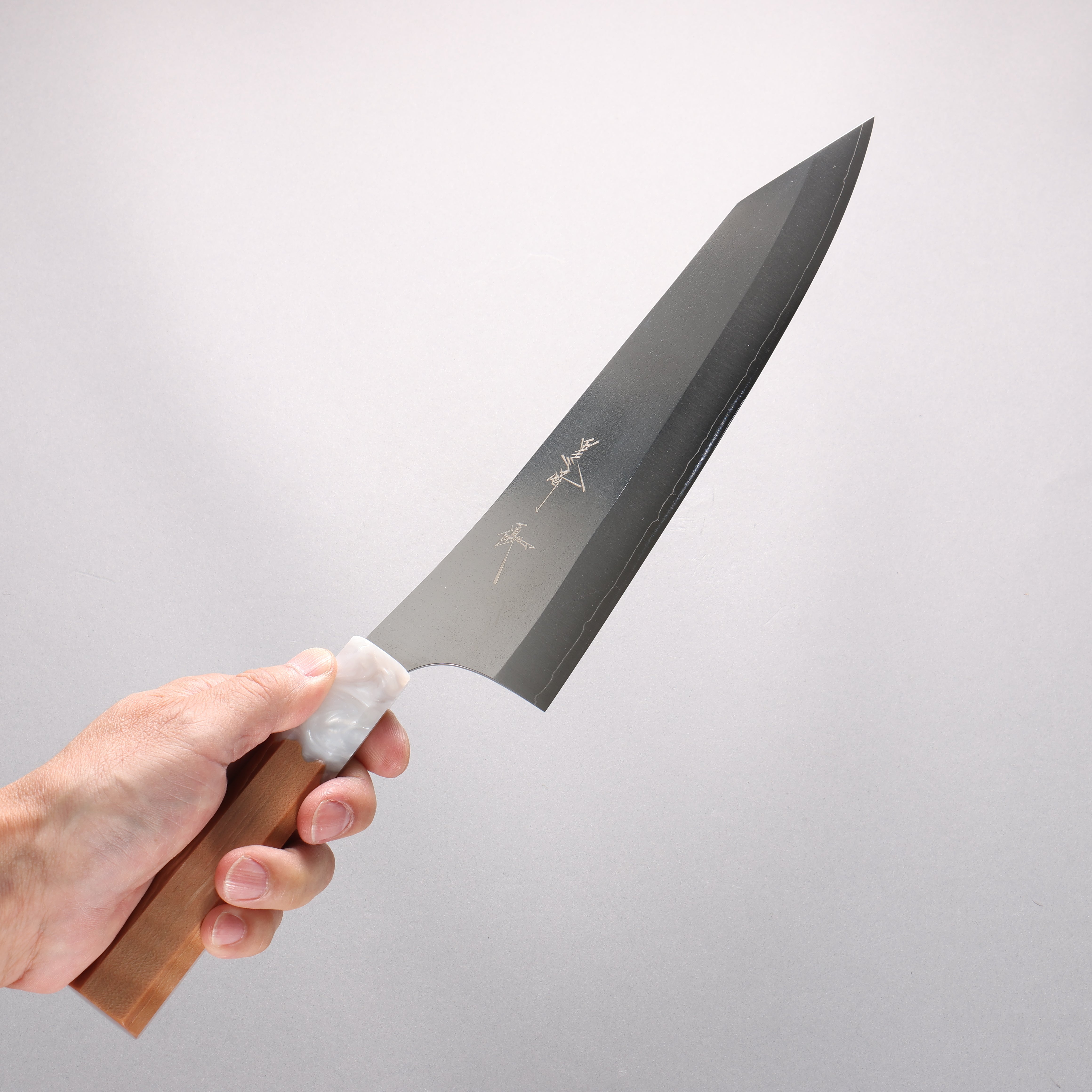 Yu Kurosaki New Gekko VG-XEOS Gyuto 240mm Resin Coated Birch & White Resin Handle - Seisuke Knife