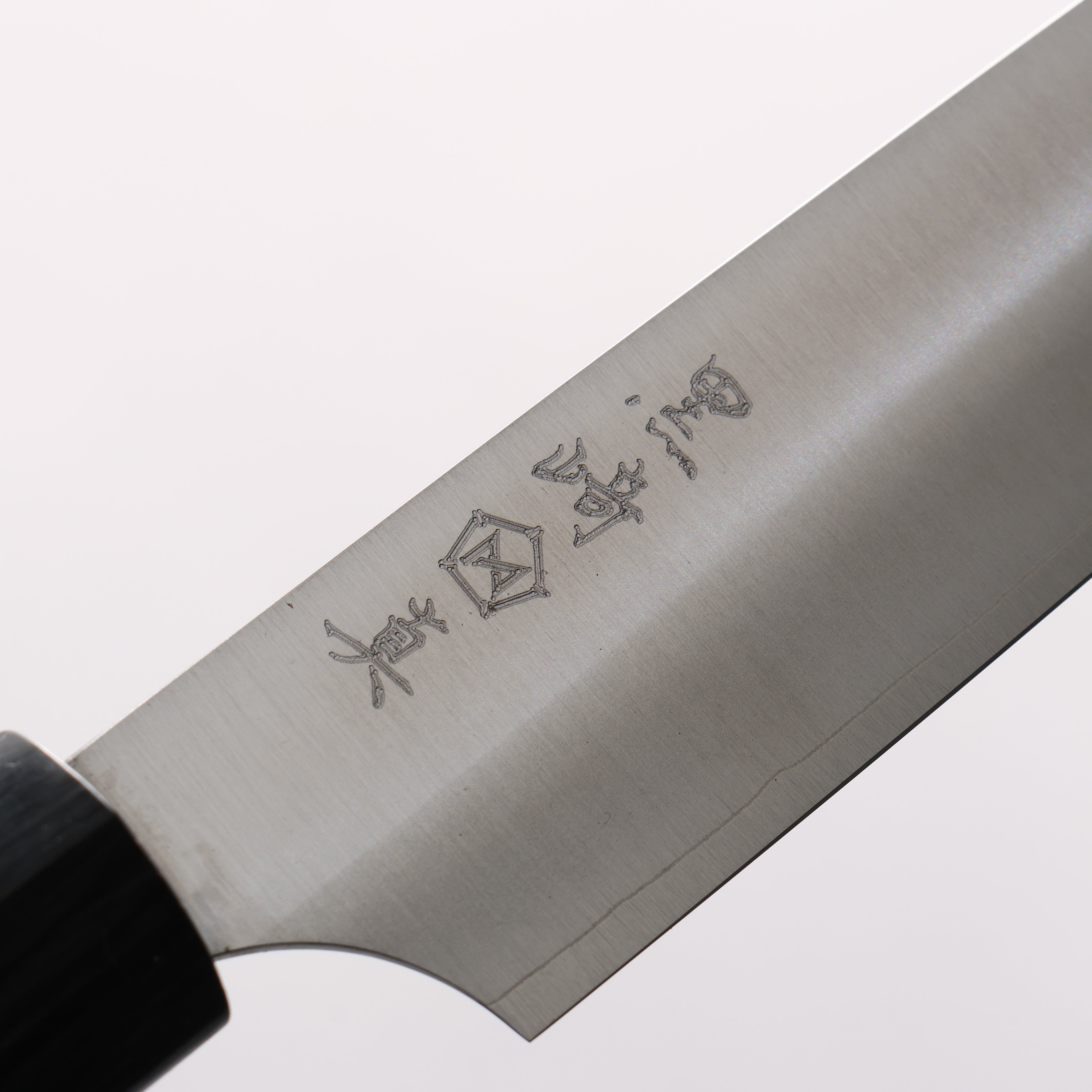 Makoto Kurosaki VG7 Petty-Utility 150mm Shitan & Black Pakkawood Handle - Seisuke Knife