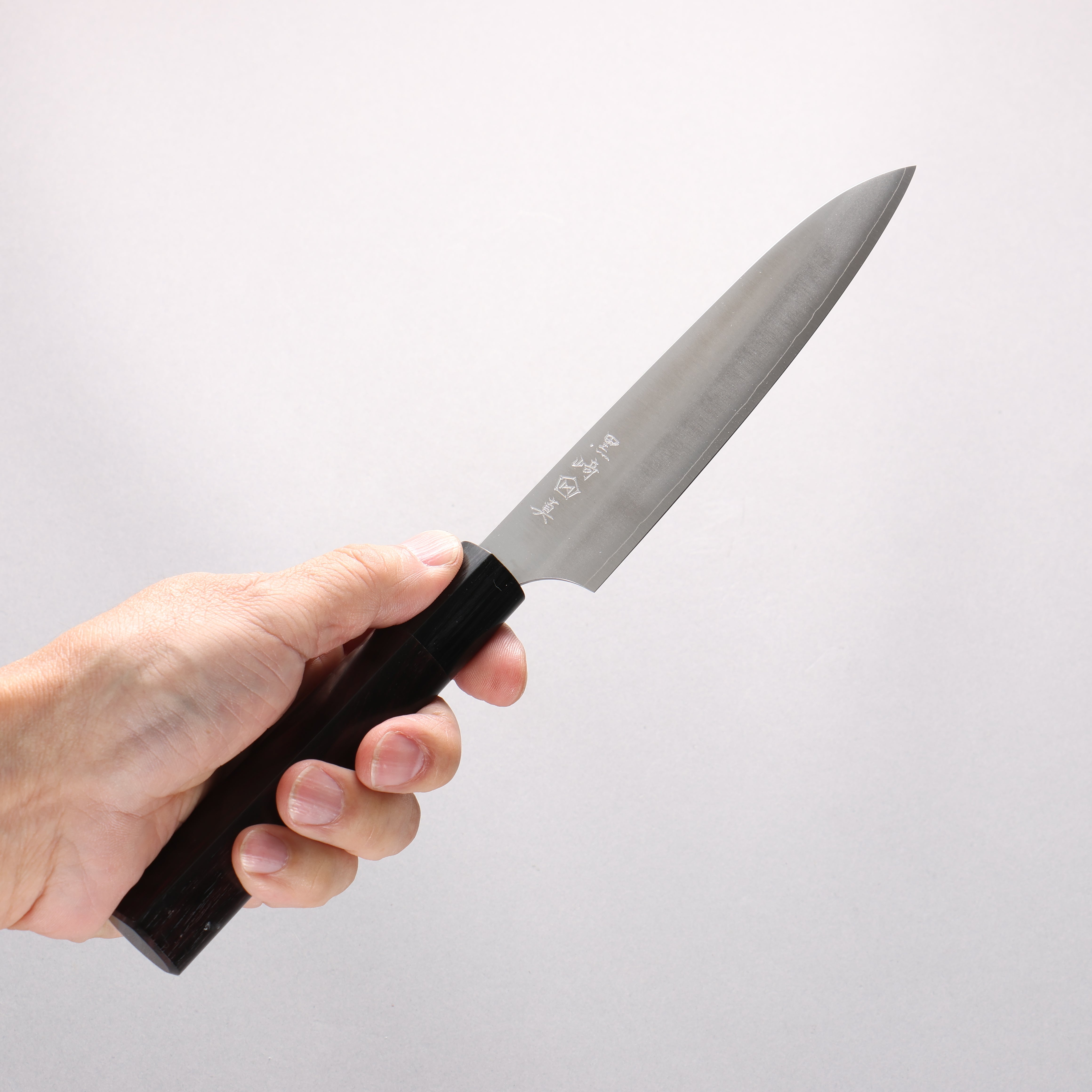 Makoto Kurosaki VG7 Petty-Utility 150mm Shitan & Black Pakkawood Handle - Seisuke Knife