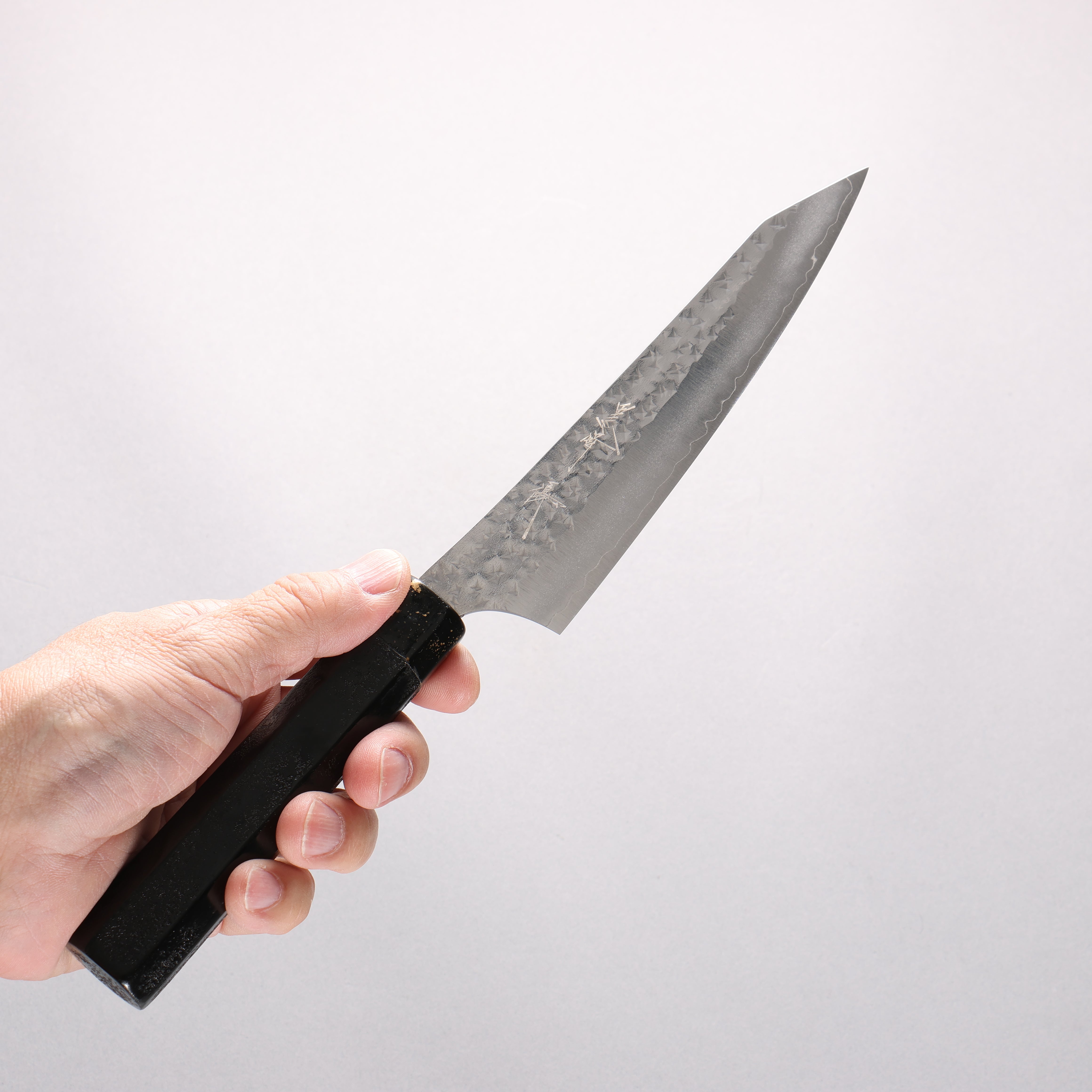Yu Kurosaki Senko Ei SG2 Hammered Petty-Utility 150mm Black Lacquered Handle - Seisuke Knife