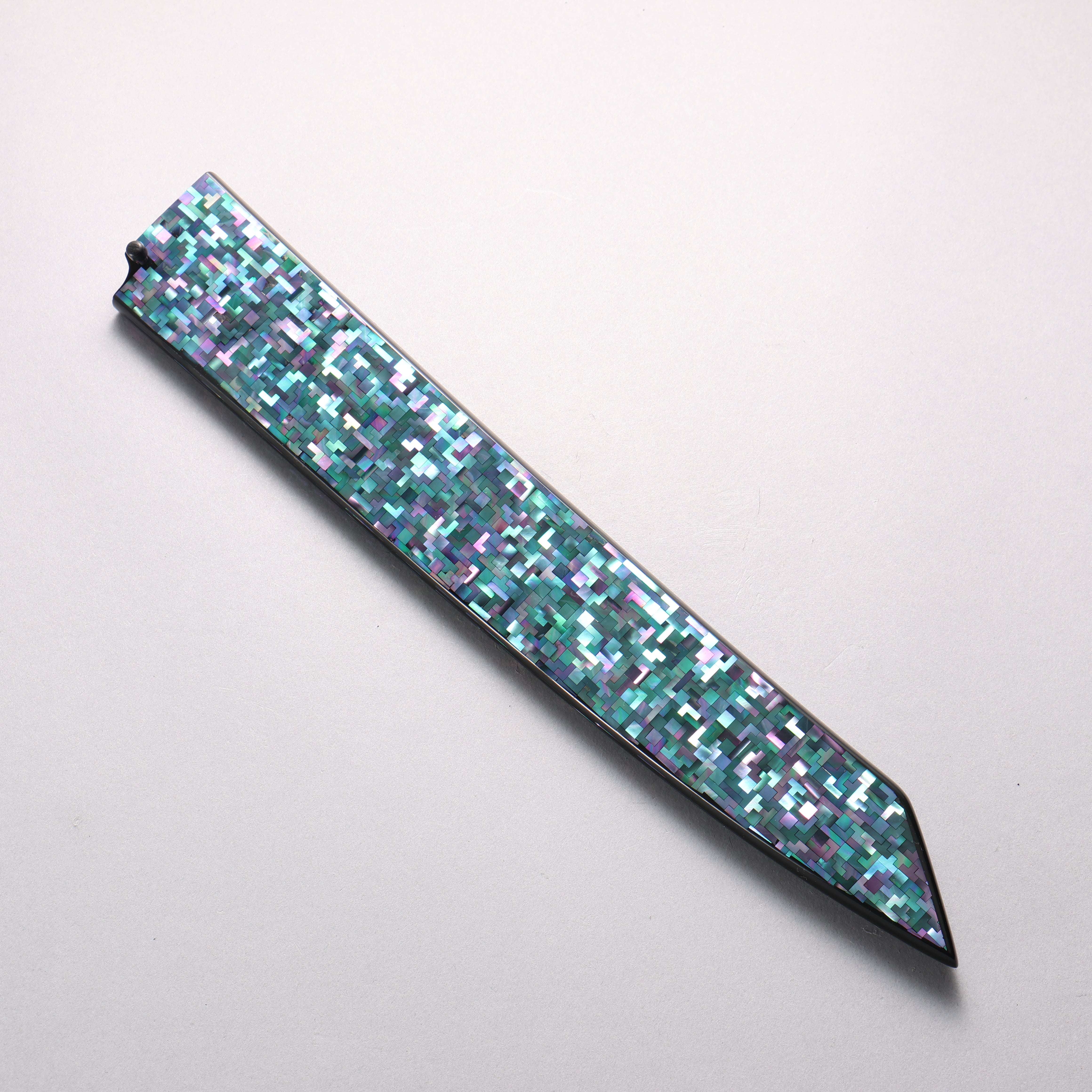 Sakai Takayuki Honyaki Hien VG10 Mirrored Finish Kengata Yanagiba 300mm Black Lacquered & Mother of Pearl Handle with Tetris Pattern Sheath - Seisuke Knife