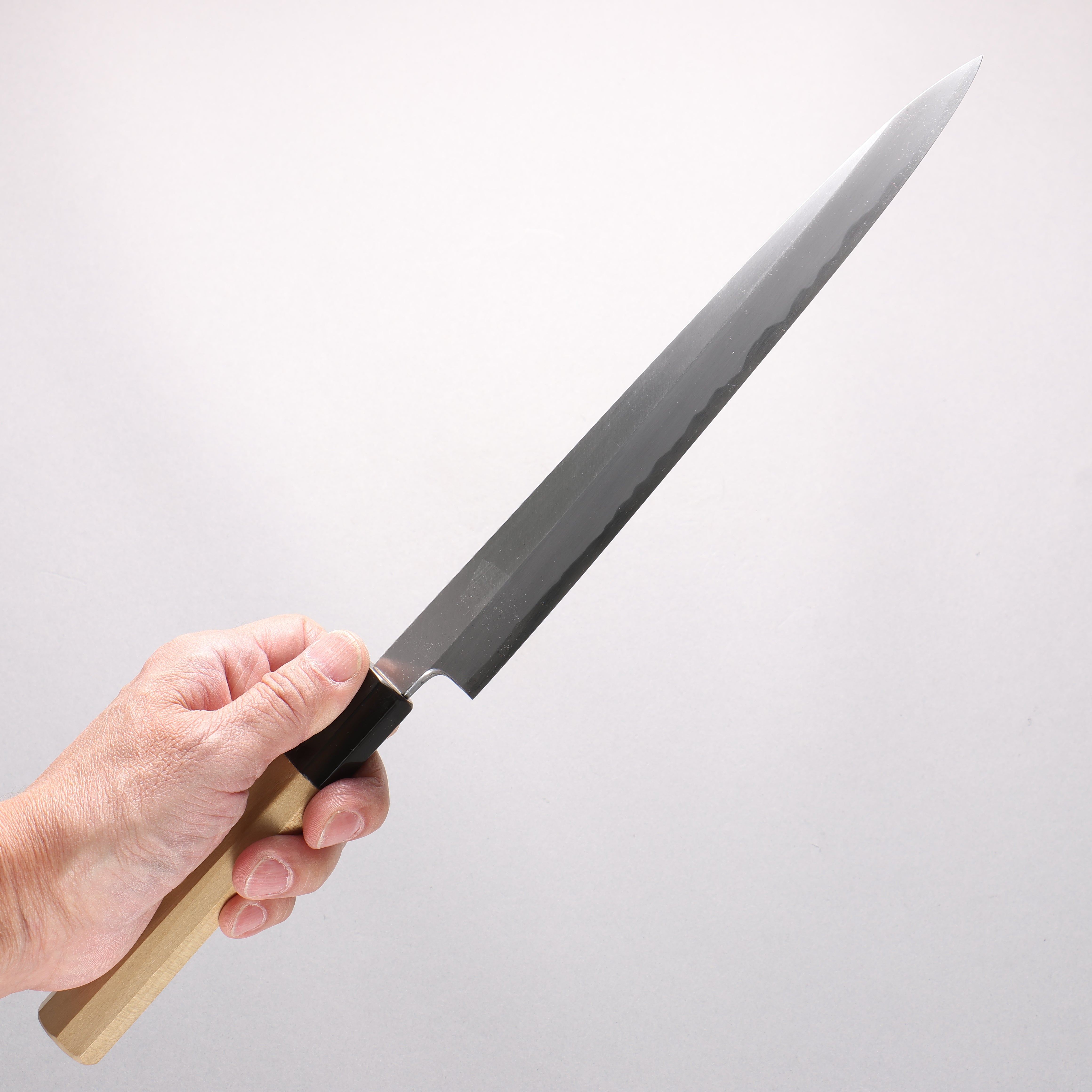 Minamoto Akitada White Steel No.2 Yanagiba 240mm Magnolia & Water Buffalo Horn Handle - Seisuke Knife