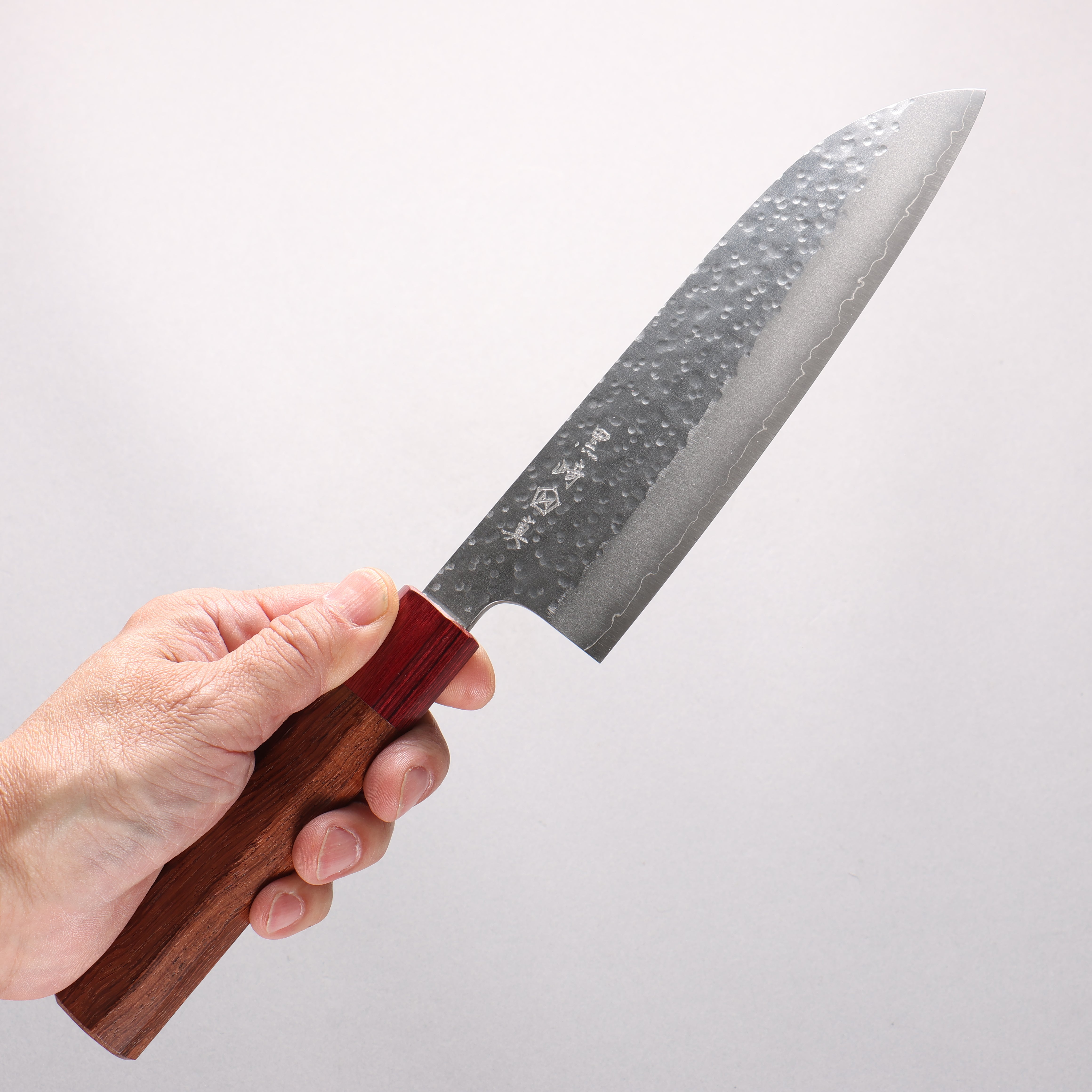 Makoto Kurosaki VG10 Maru Hammered Santoku 165mm Shitan & Red Pakkawood Handle - Seisuke Knife