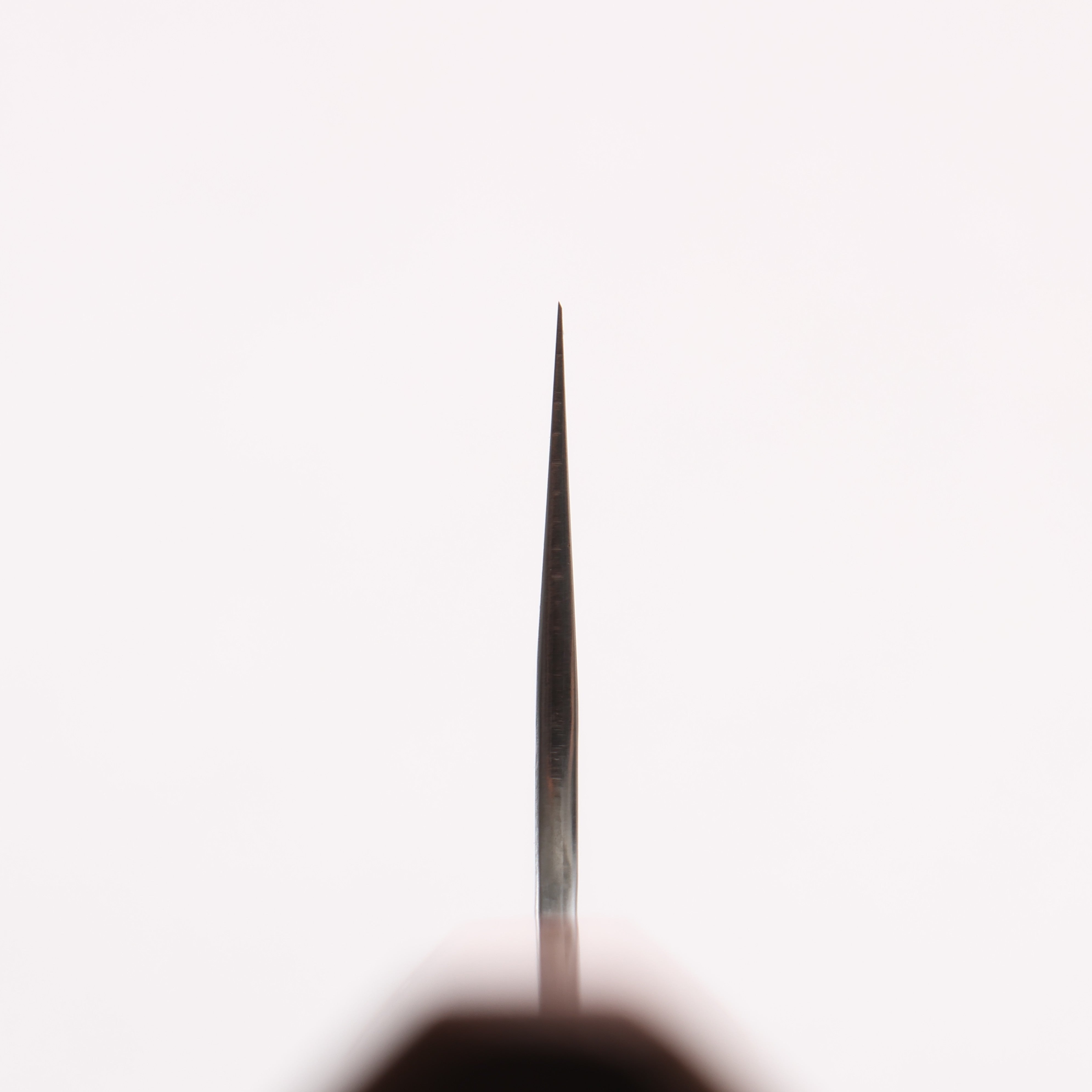 Makoto Kurosaki VG10 Maru Hammered Santoku 165mm Shitan & Red Pakkawood Handle - Seisuke Knife