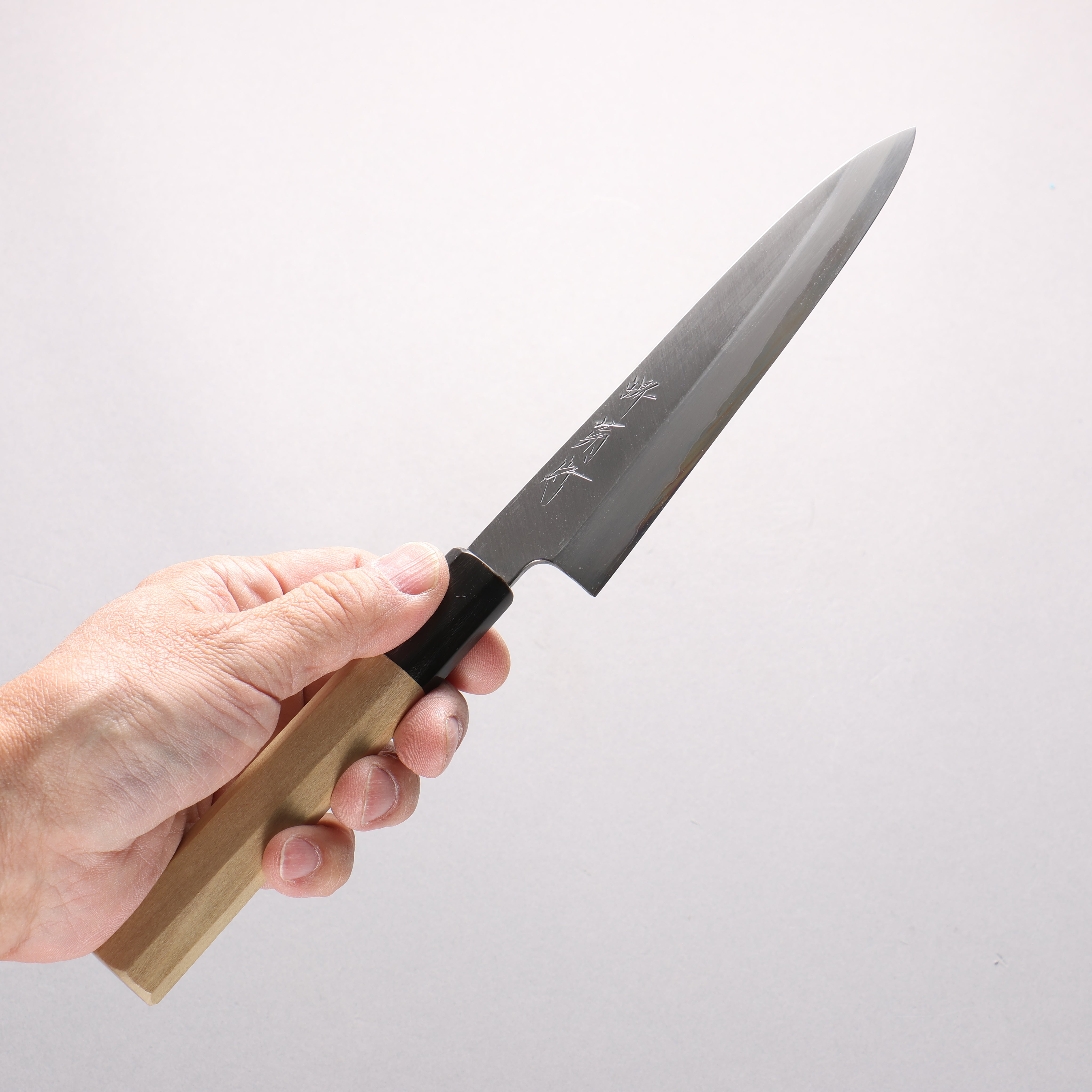 Sakai Kikumori White Steel No.1 Petty-Utility 150mm Magnolia & Water Buffalo Horn Handle - Seisuke Knife