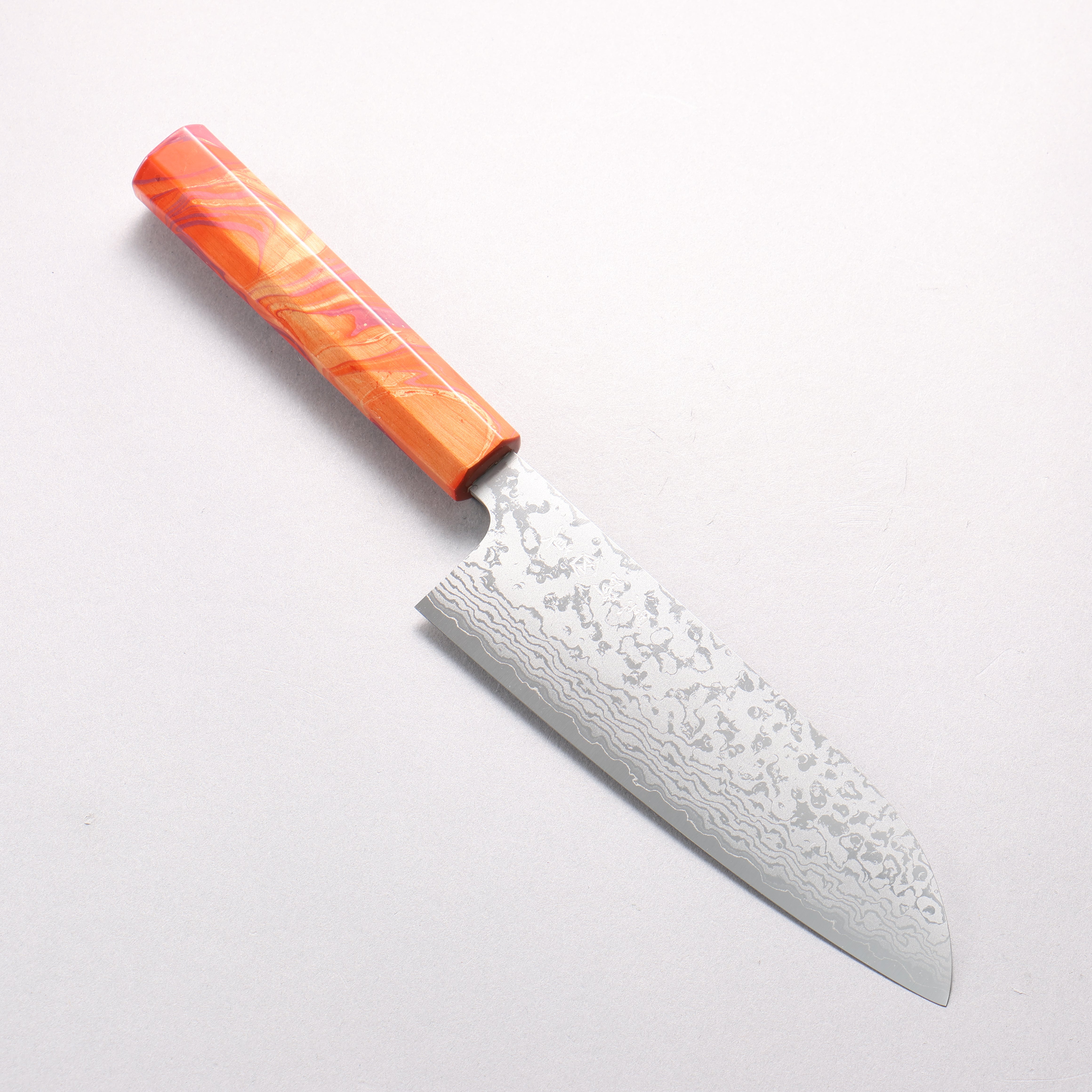 Makoto Kurosaki VG7 Damascus Santoku 165mm Lacquered Red/Purple Marble Handle - Seisuke Knife