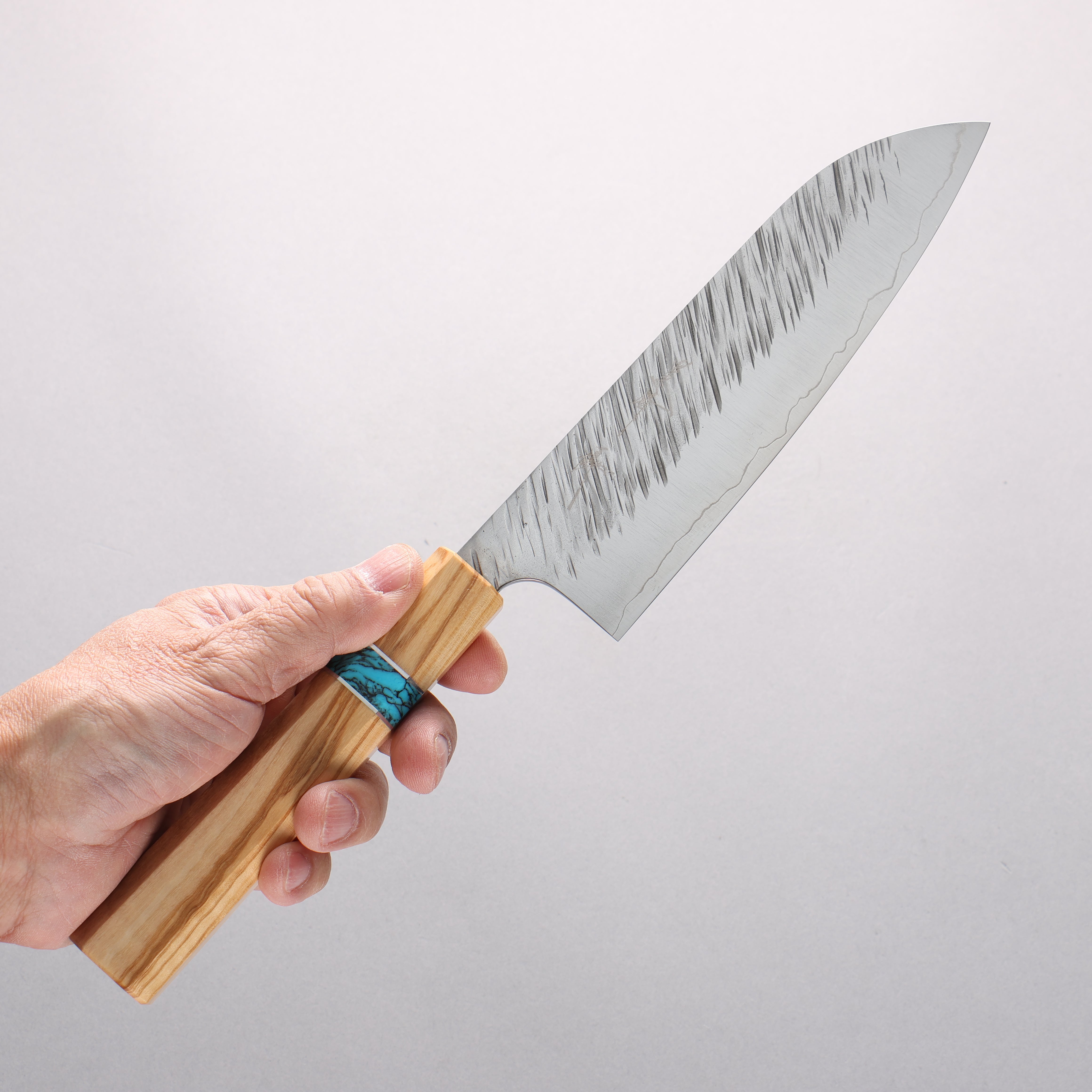 Yu Kurosaki Fujin SG2 Hammered Santoku 170mm Olive Wood & Turquoise Ring Handle - Seisuke Knife